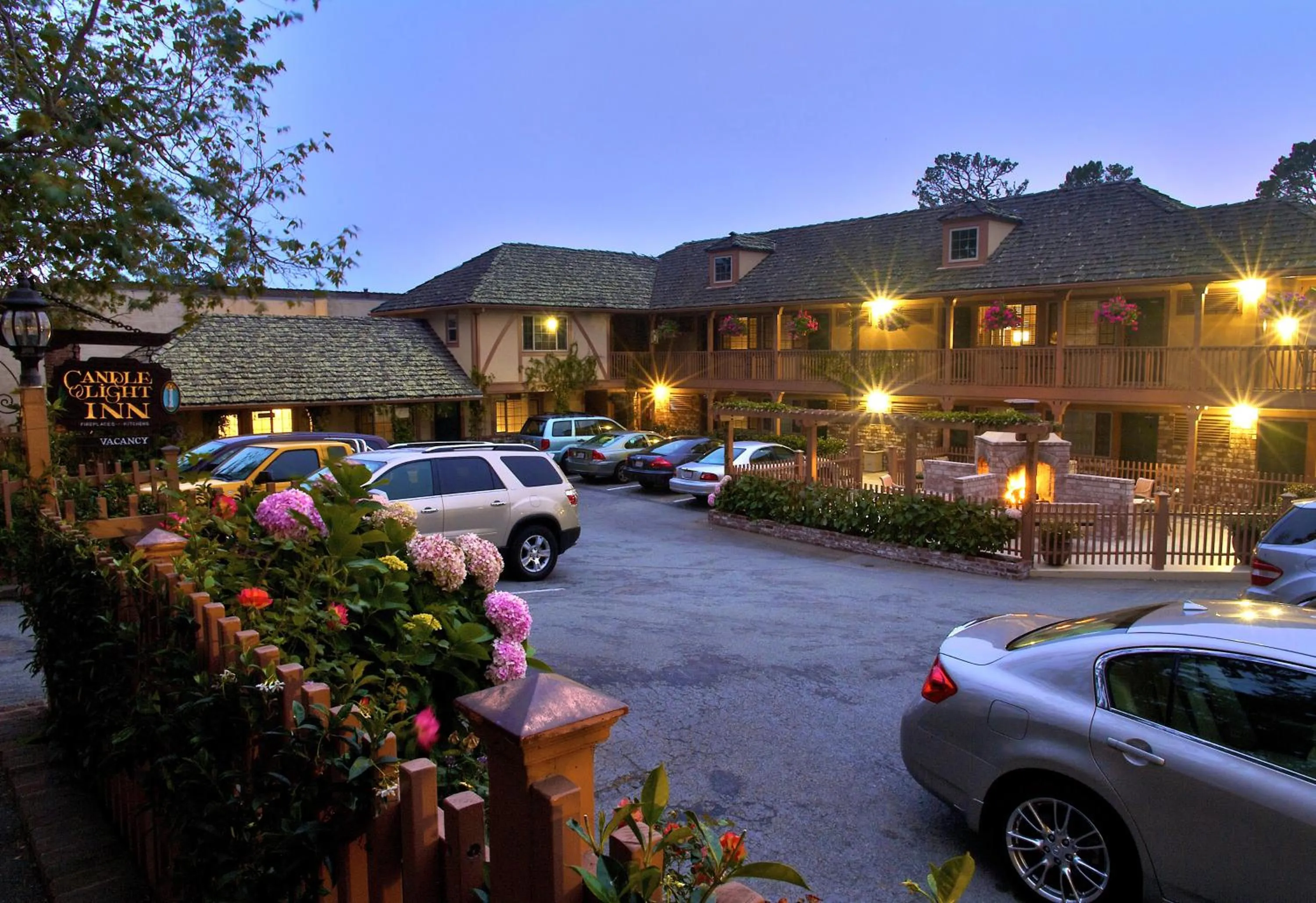 Property building in Candle Light Inn