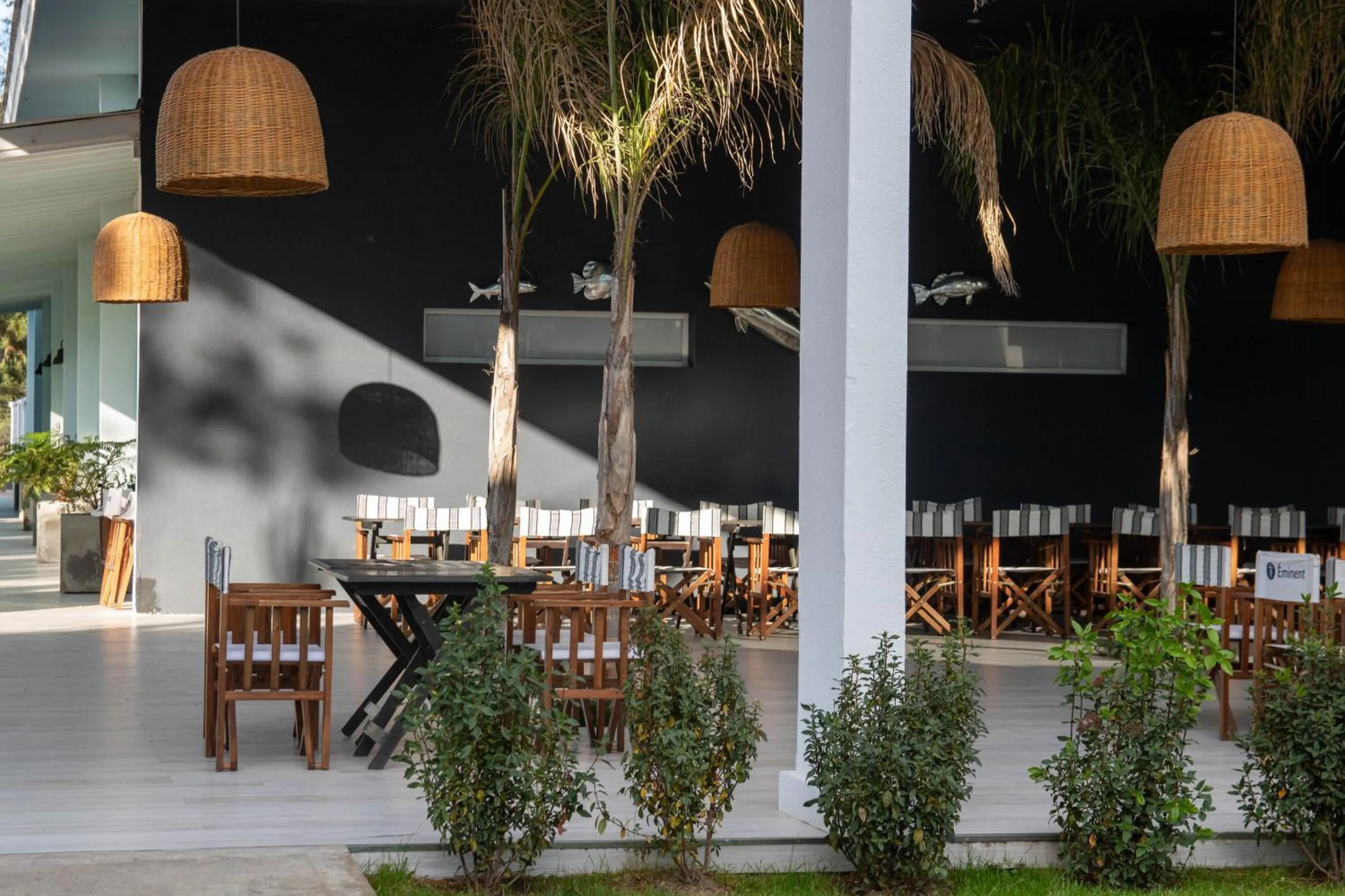 Restaurant/places to eat in Howard Johnson Hotel & Convention Center Madariaga - Carilo