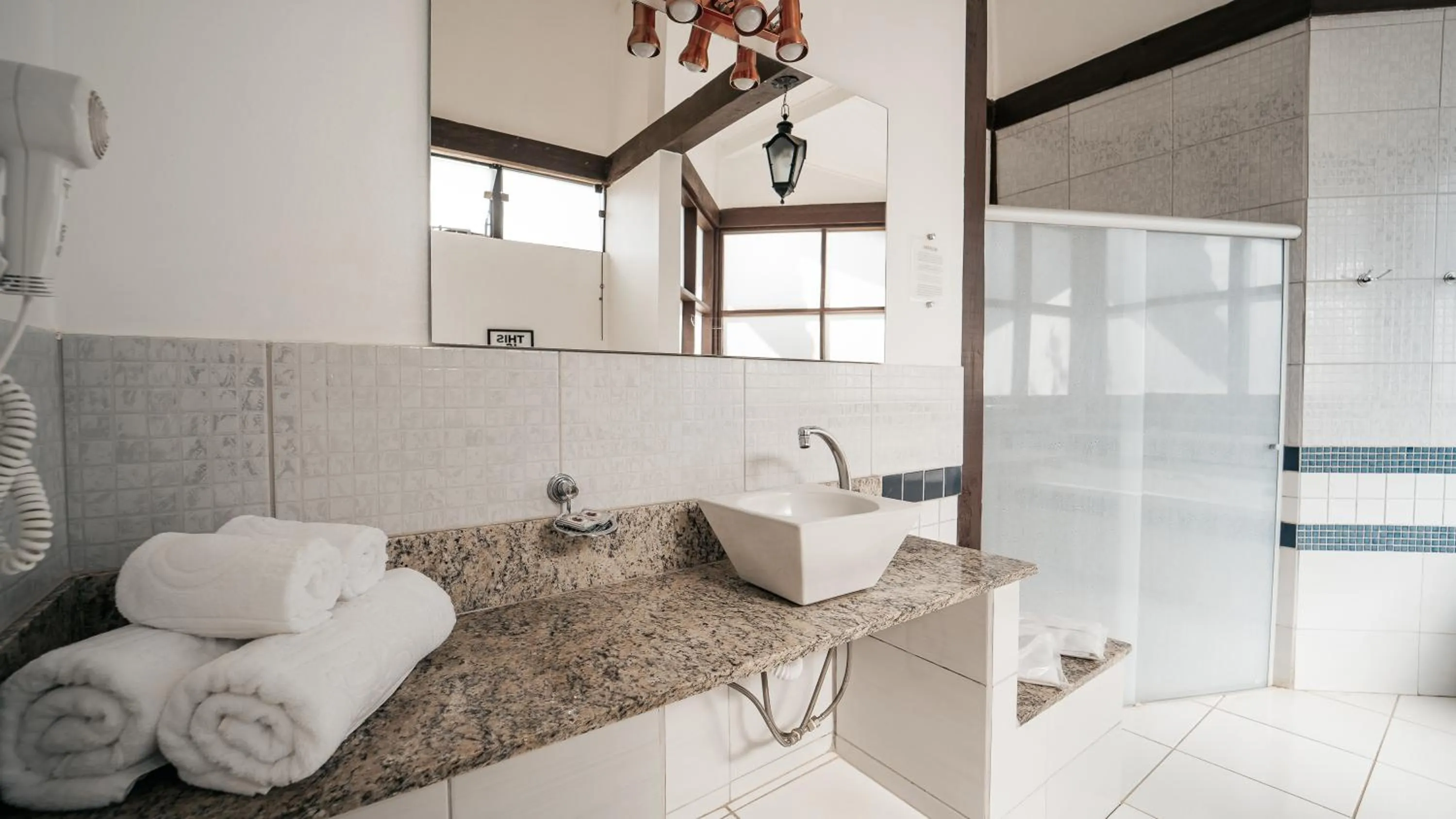 Hotel Pousada Shangri-la