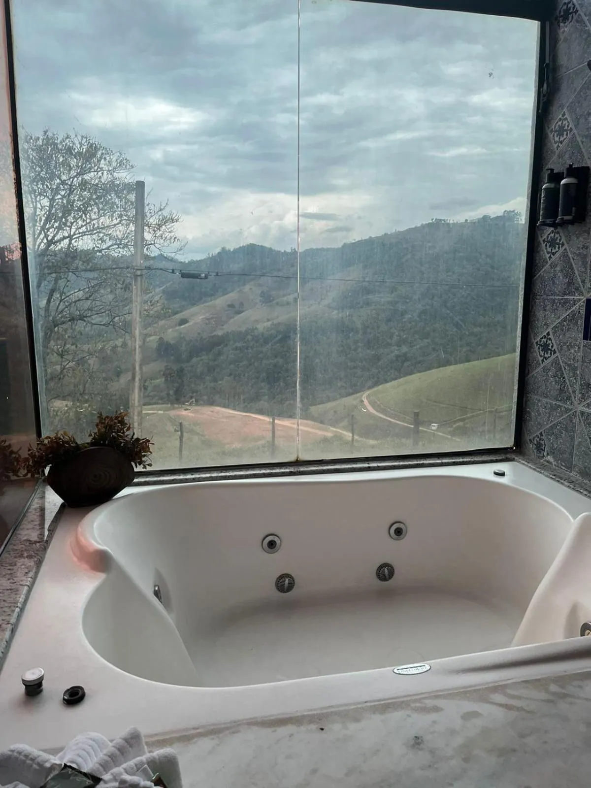 Hotel Pousada Shangri-la