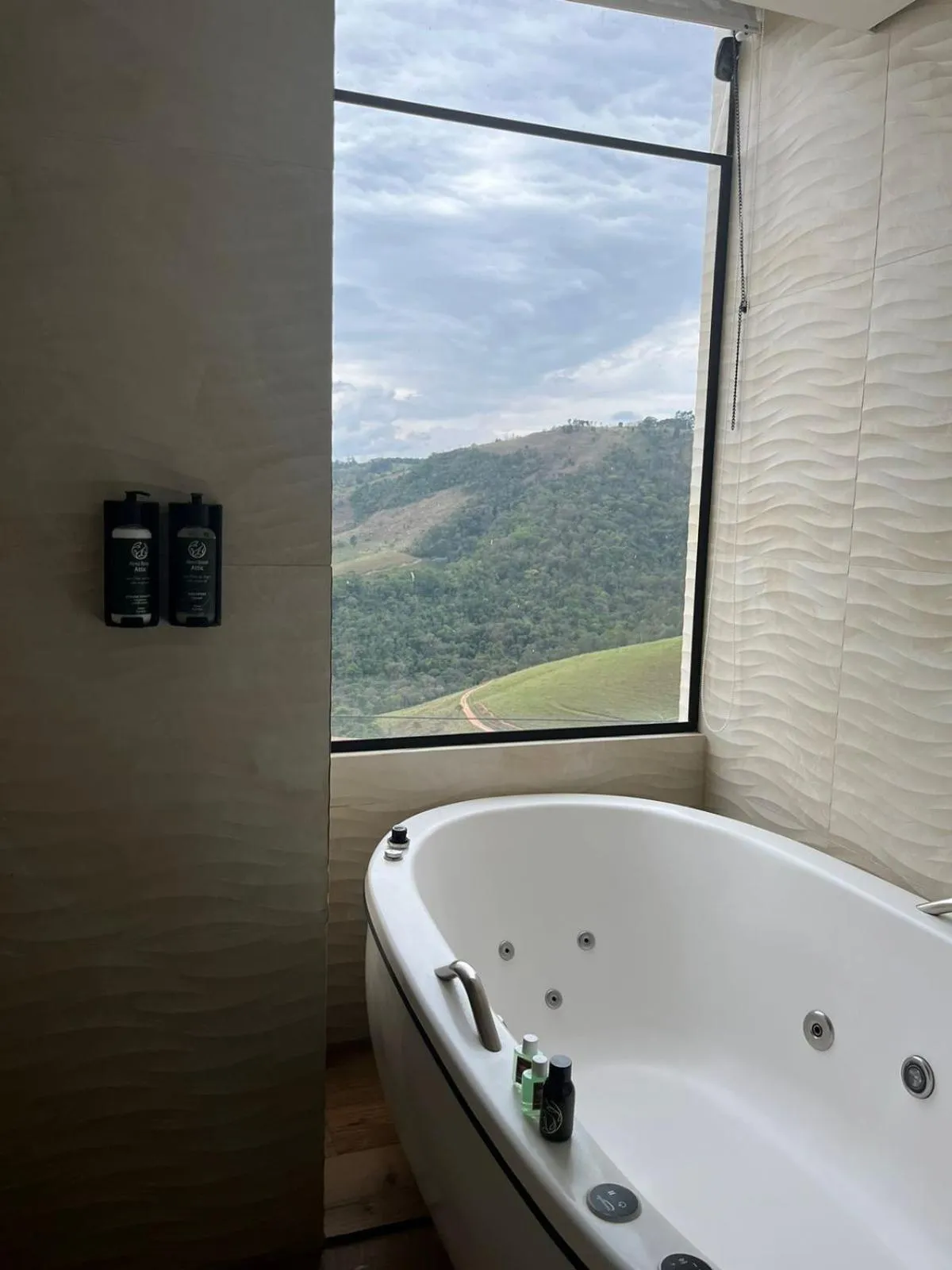 Hotel Pousada Shangri-la