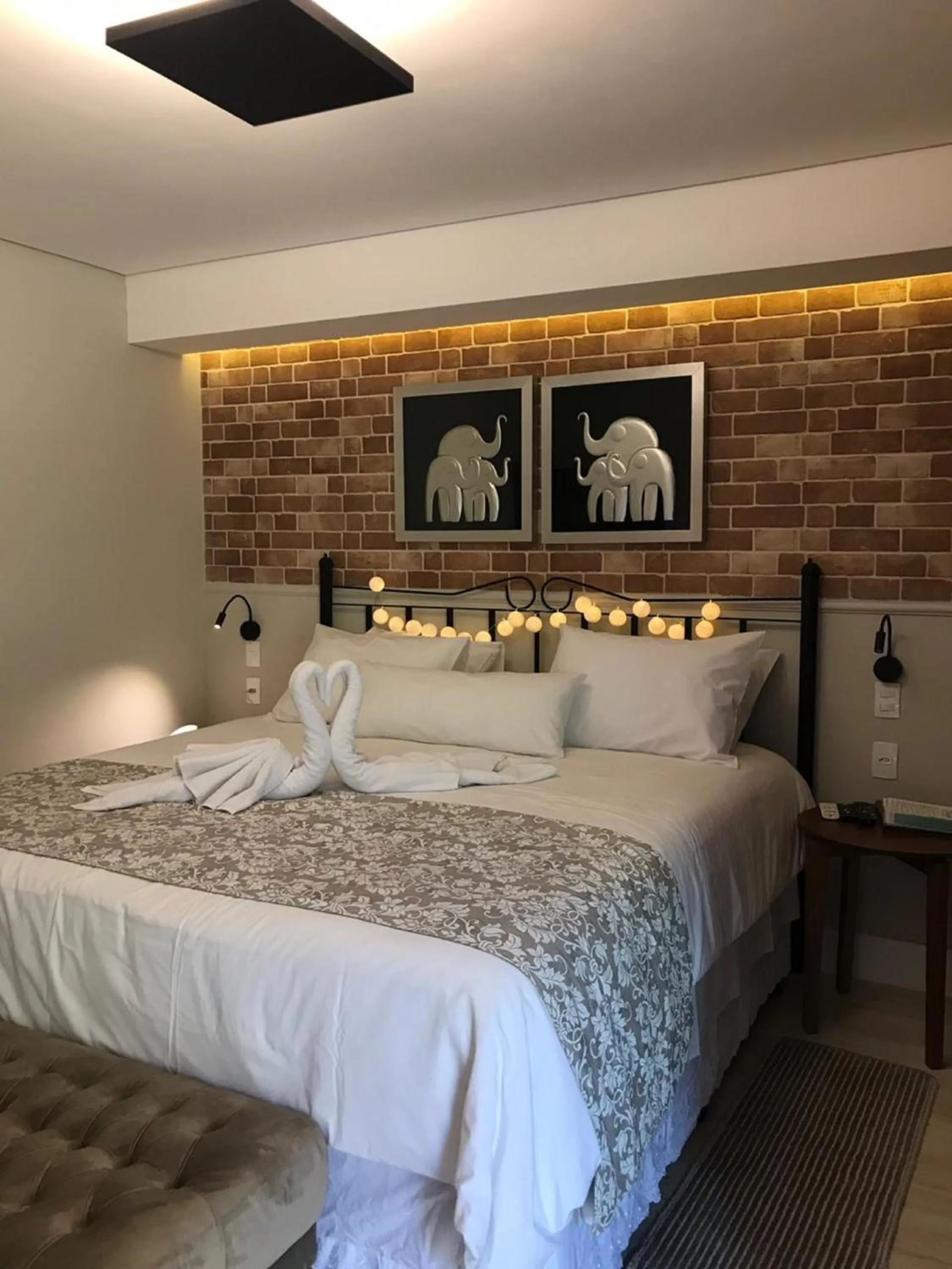 Bed in Hotel Pousada Shangri-la