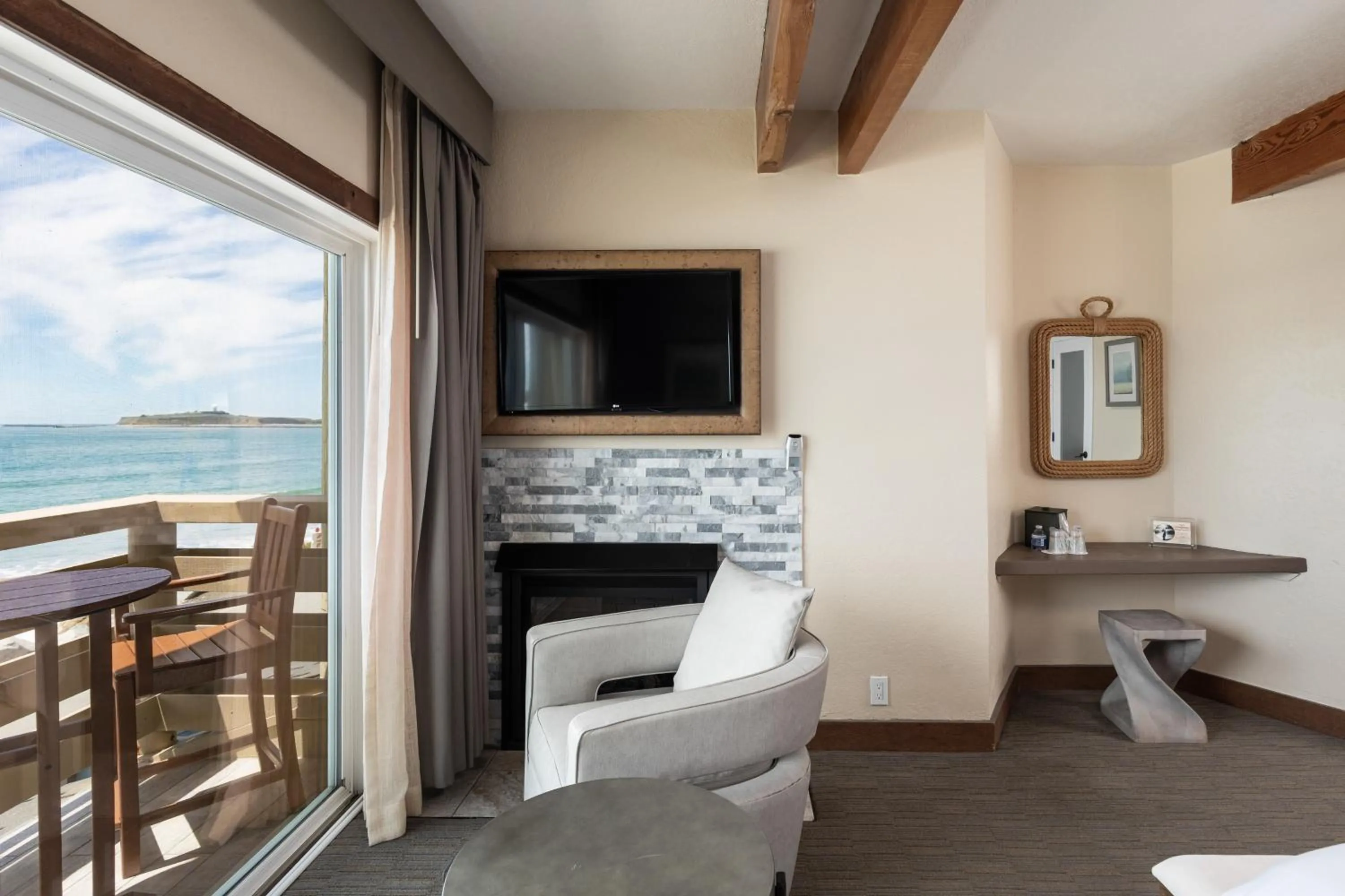 Cypress Inn on Miramar Beach