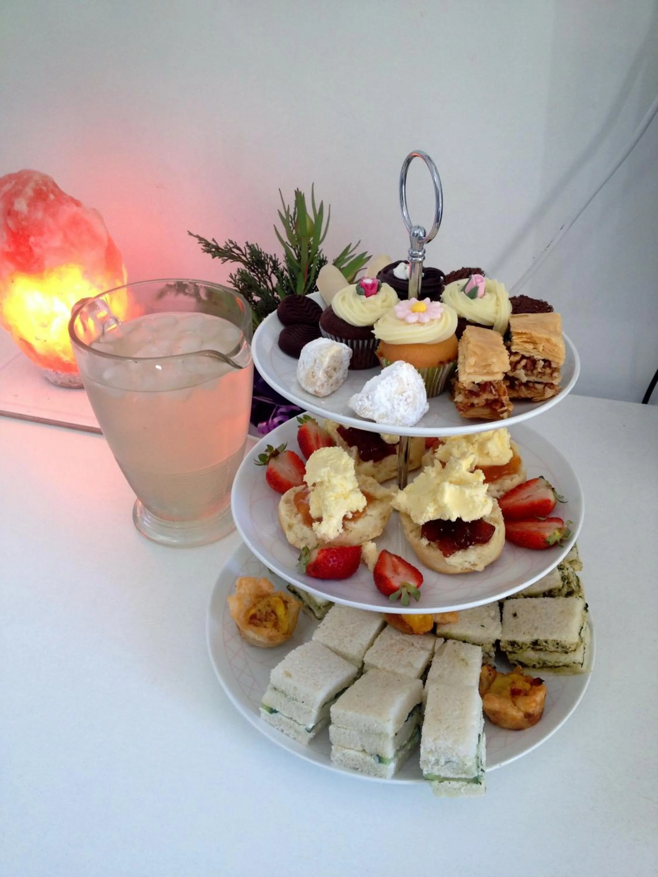 Food and drinks in Mapleton Falls Accommodation