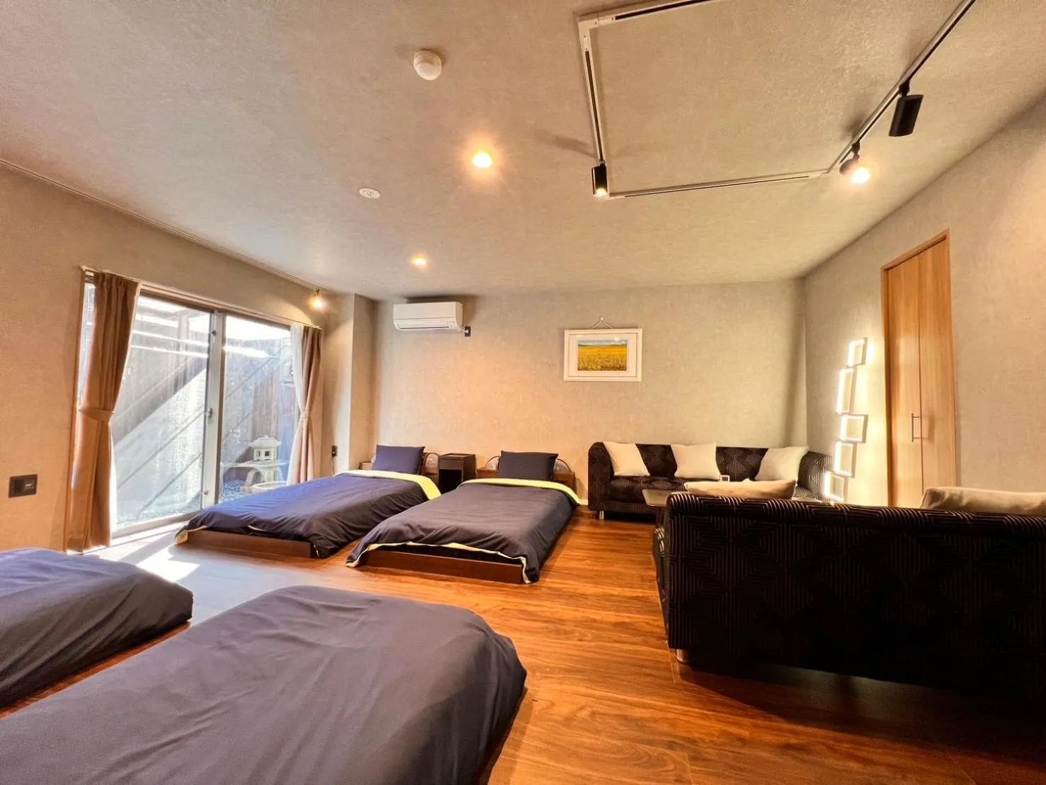 Photo of the whole room, Bed in Guest House WA