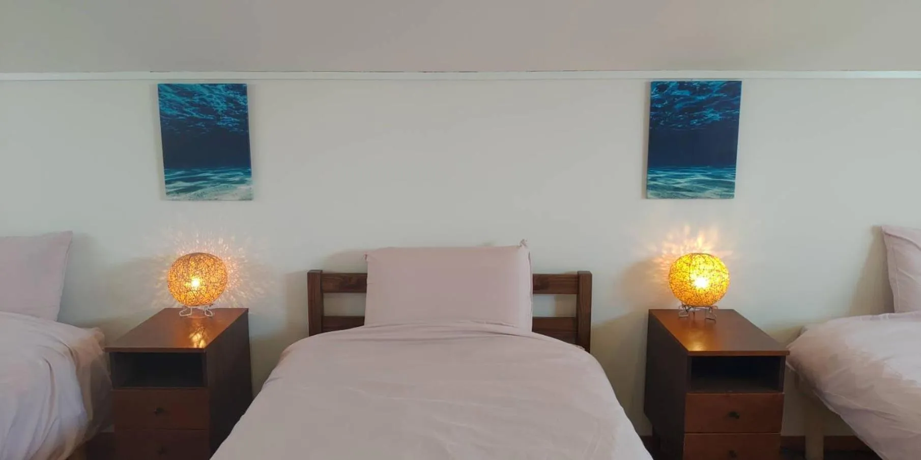 Photo of the whole room, Bed in Guest House WA