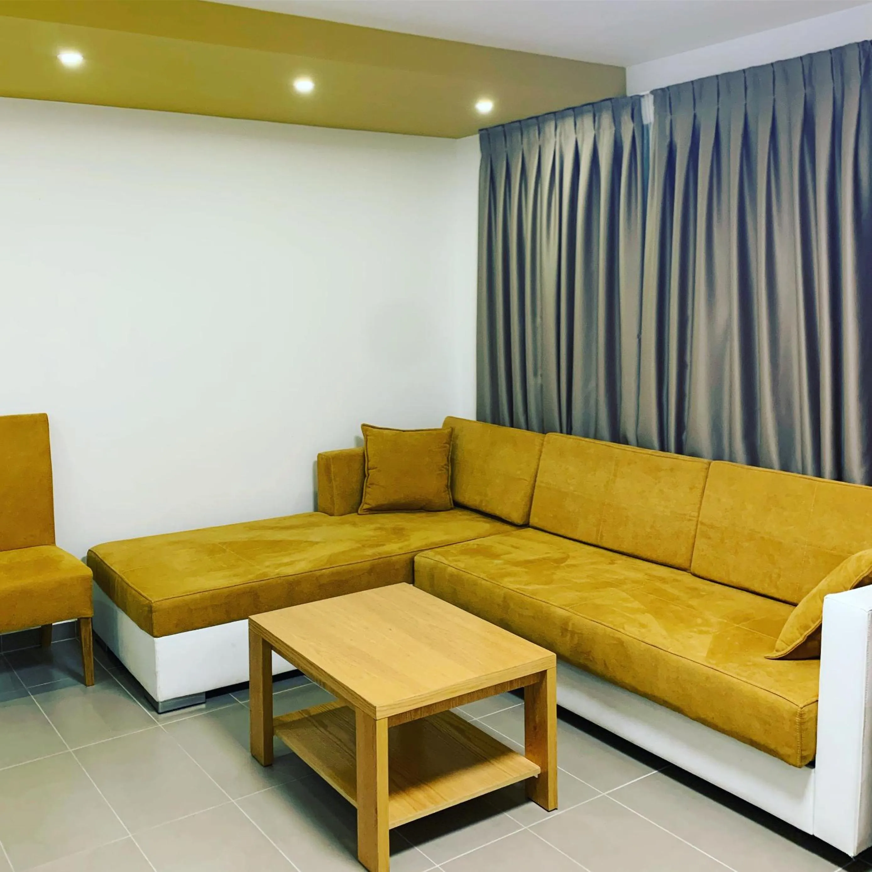 Sunrise Luxury Apartments