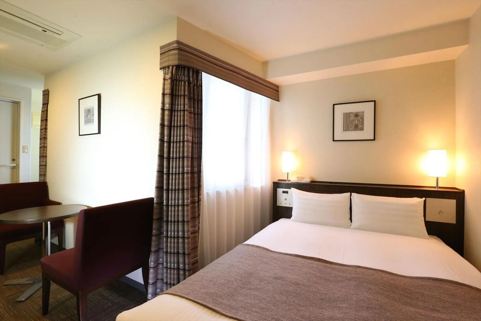 Photo of the whole room, Bed in Hotel Hokke Club Niigata Nagaoka