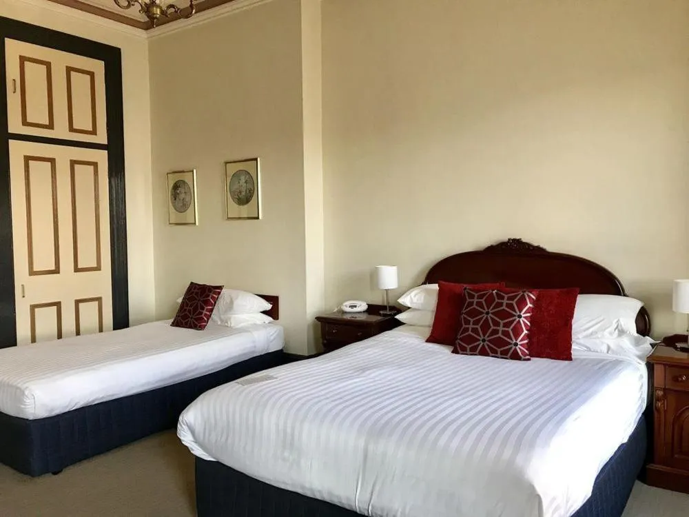 Bed in The Hotel Shamrock