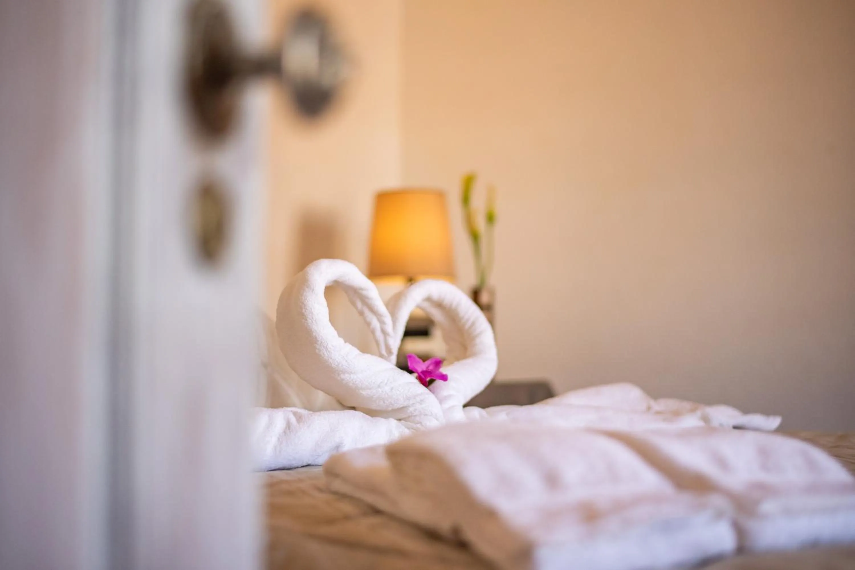 Bedroom, Bed in CASA INTI / INTI HOUSE FURNAS
