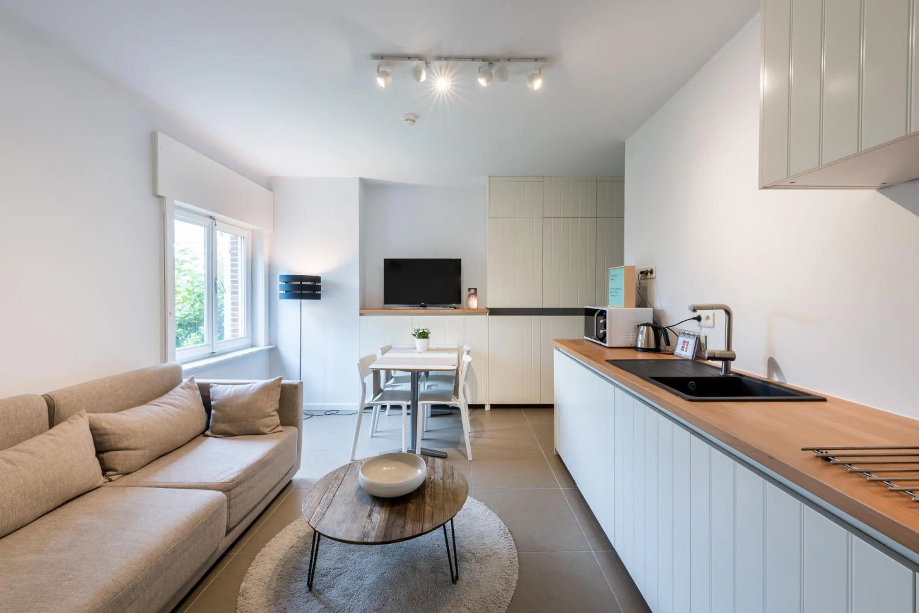 Kitchen or kitchenette in B&B visavis