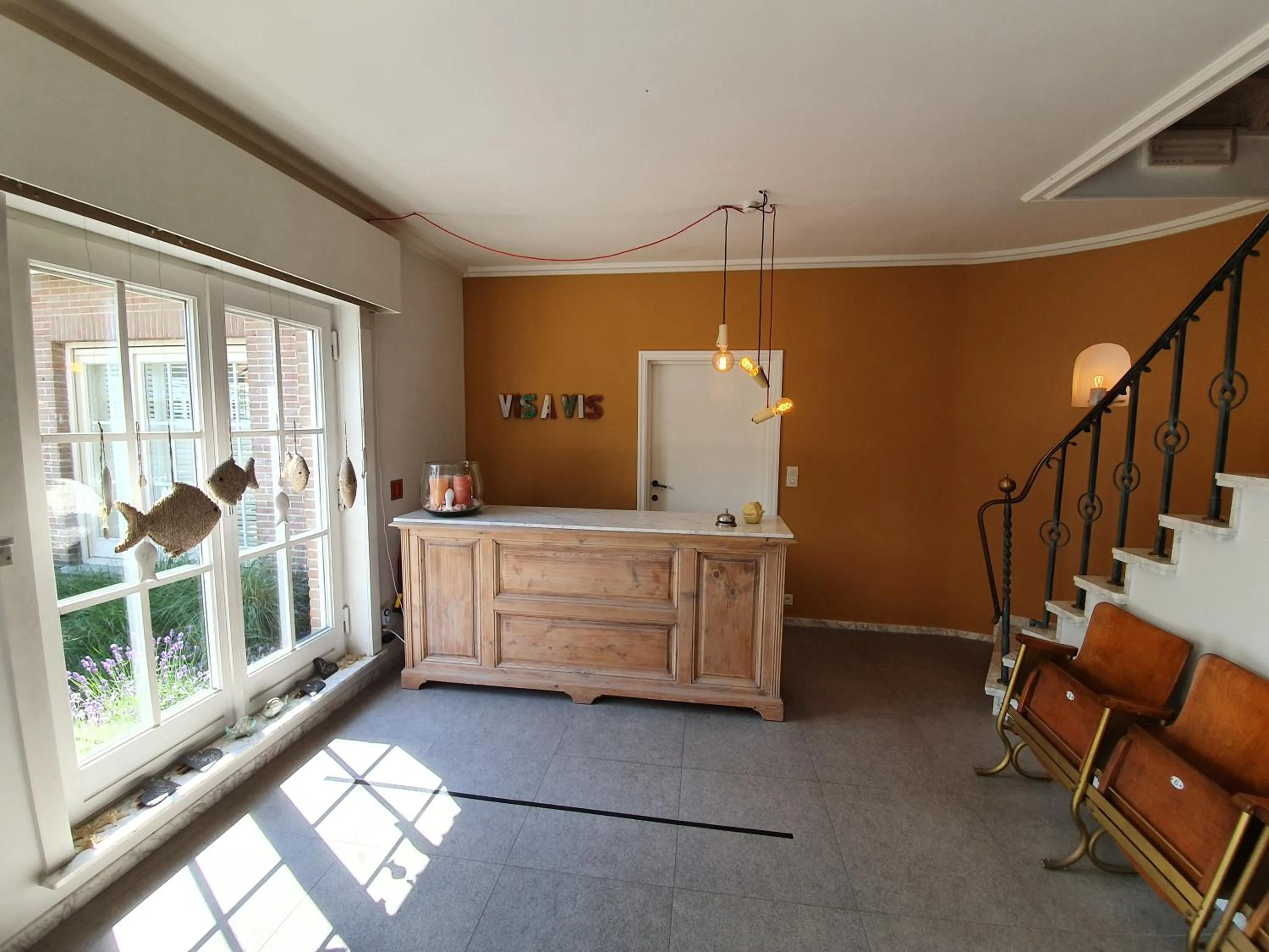 Lobby or reception in B&B visavis