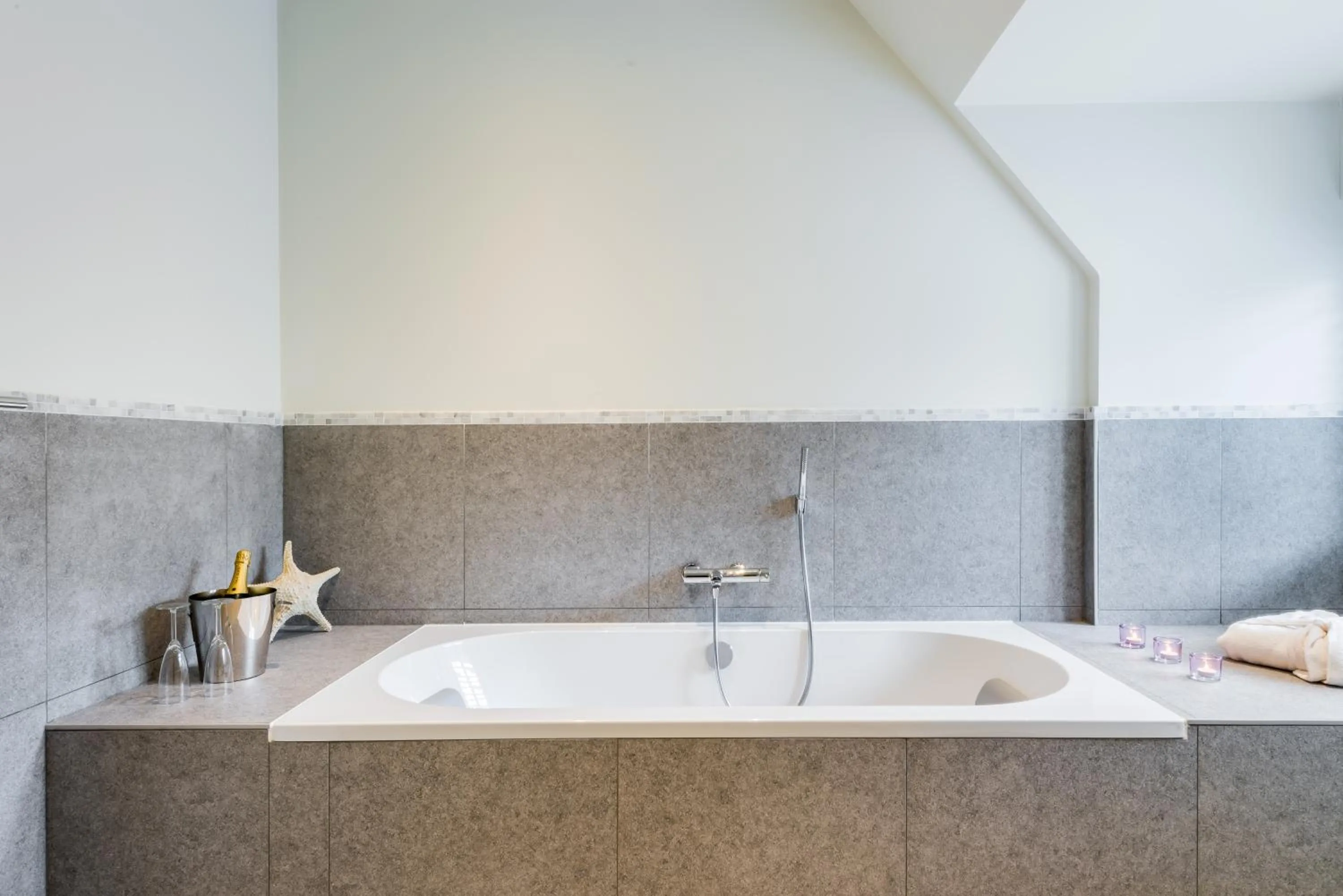 Hot Tub in B&B visavis