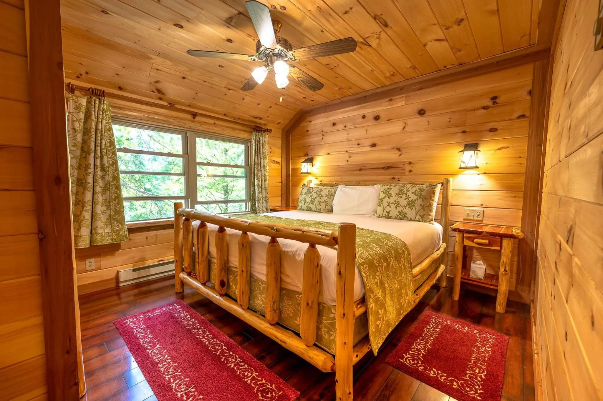 Bed in Motel Long Lake and Cottages