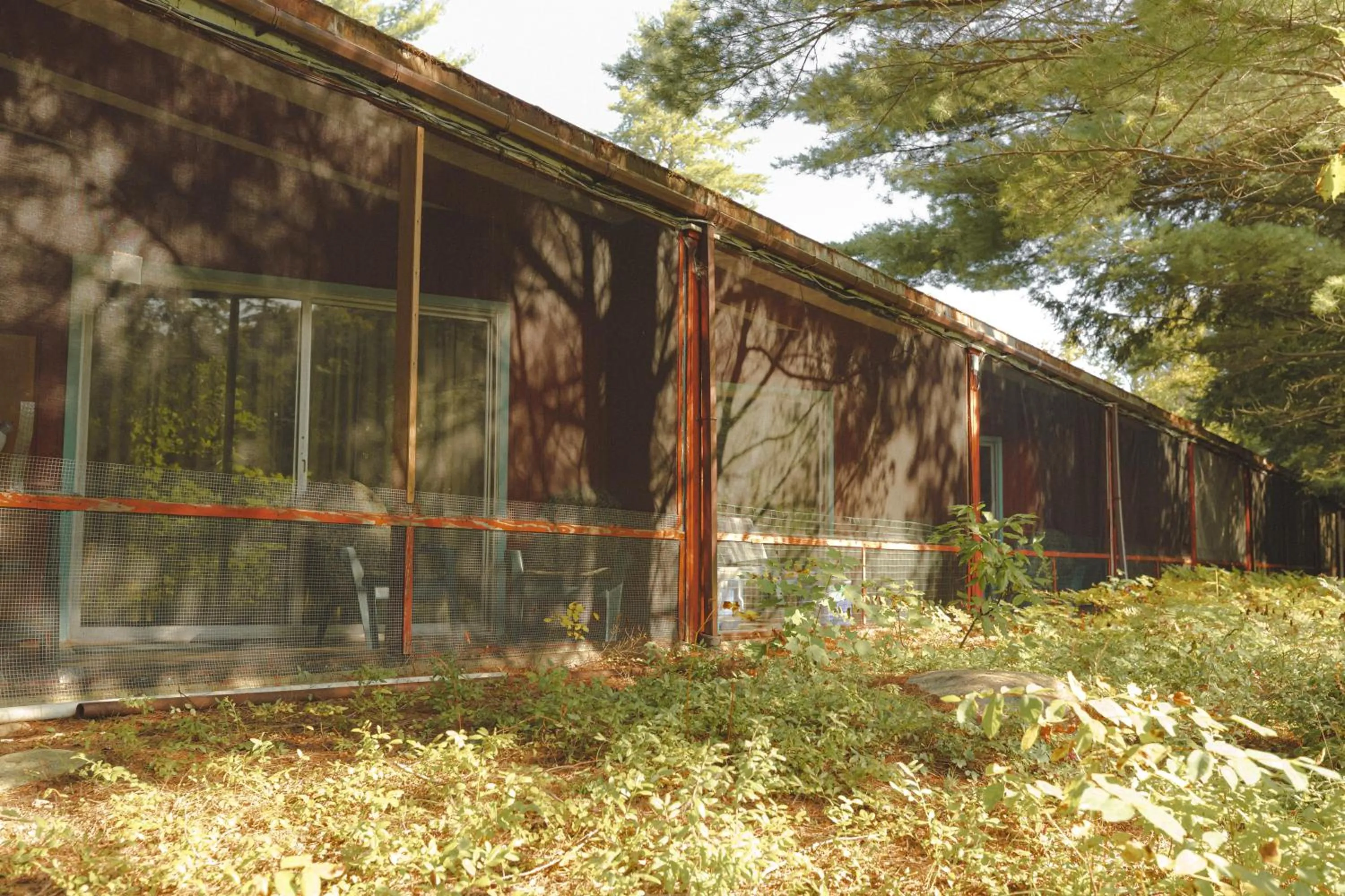 Patio in Motel Long Lake and Cottages