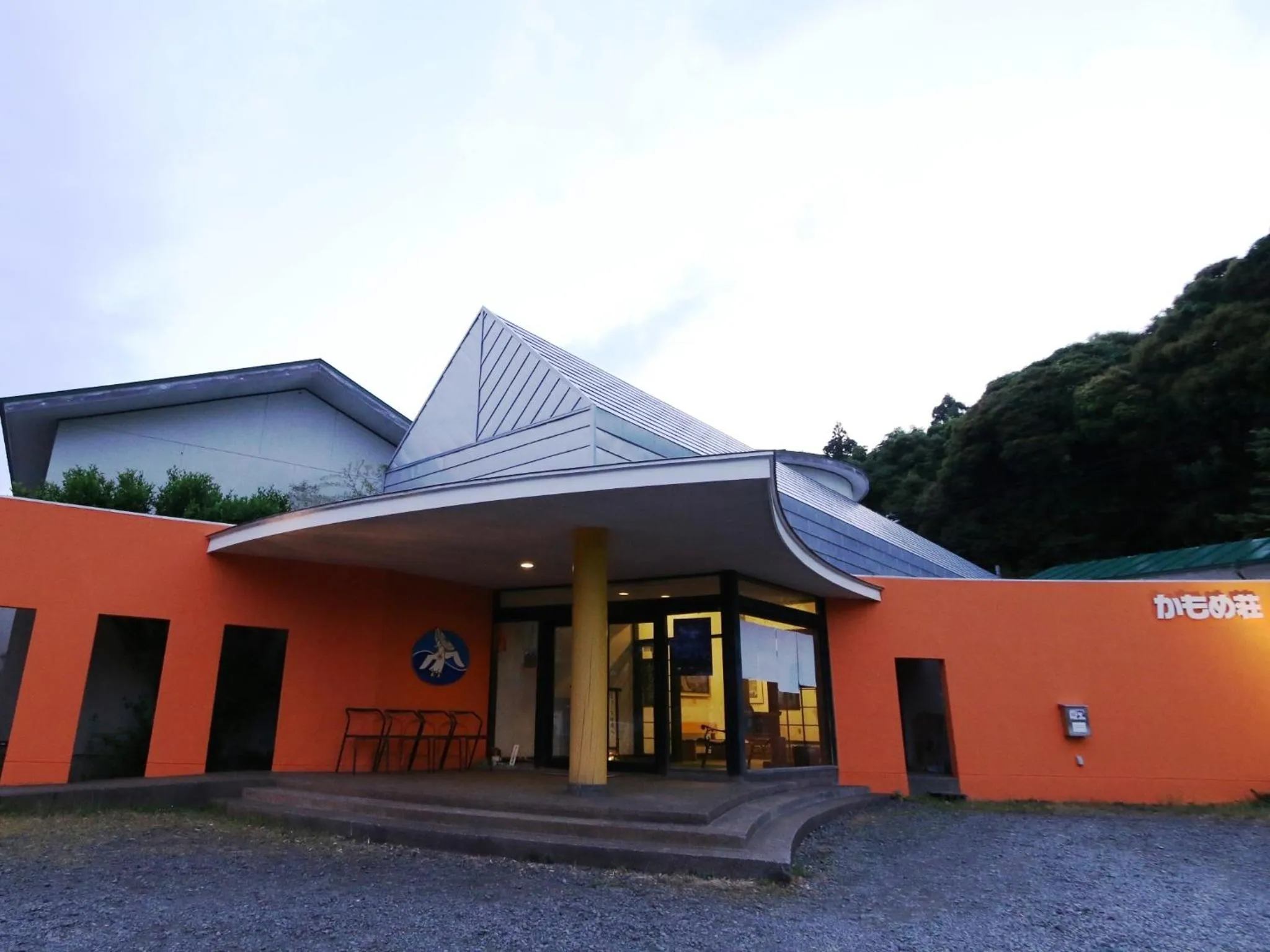 Facade/entrance in Ryokan Kamomeso