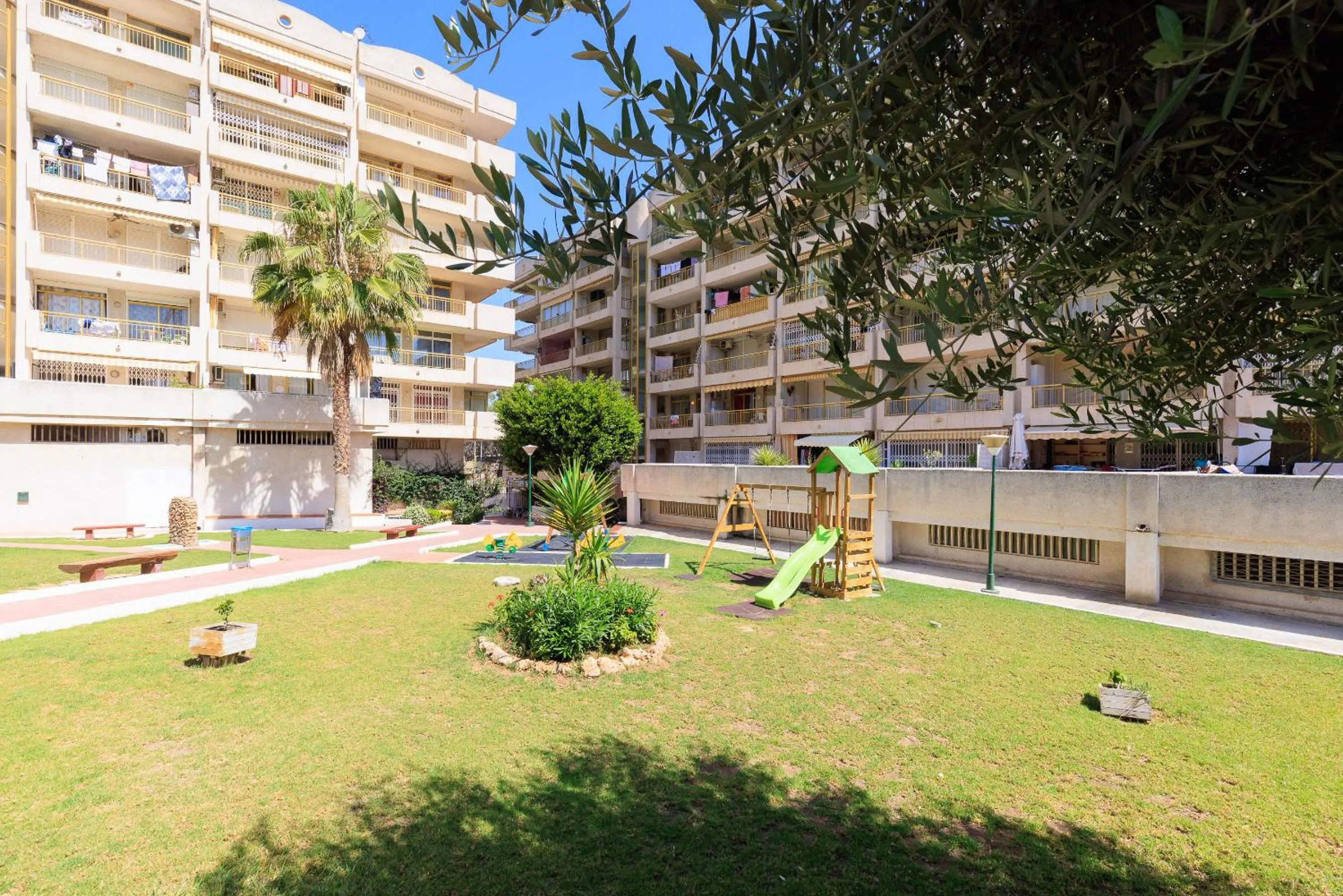 Catalonia Park Apartamentos