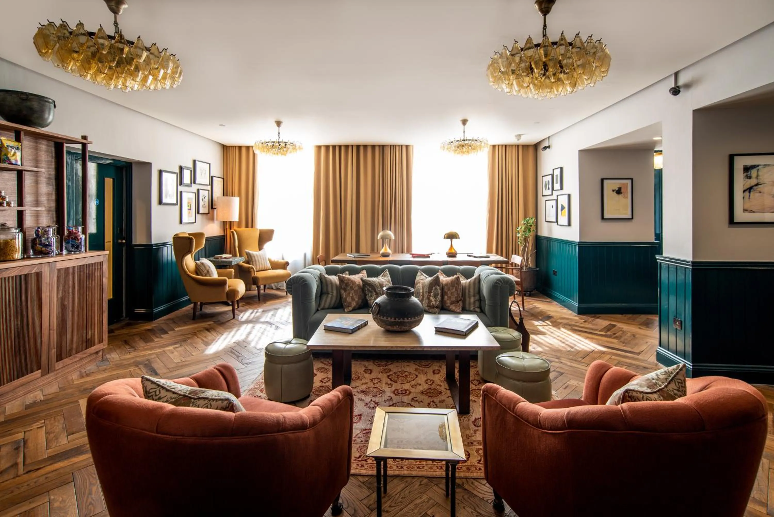 Property building in Native Hyde Park