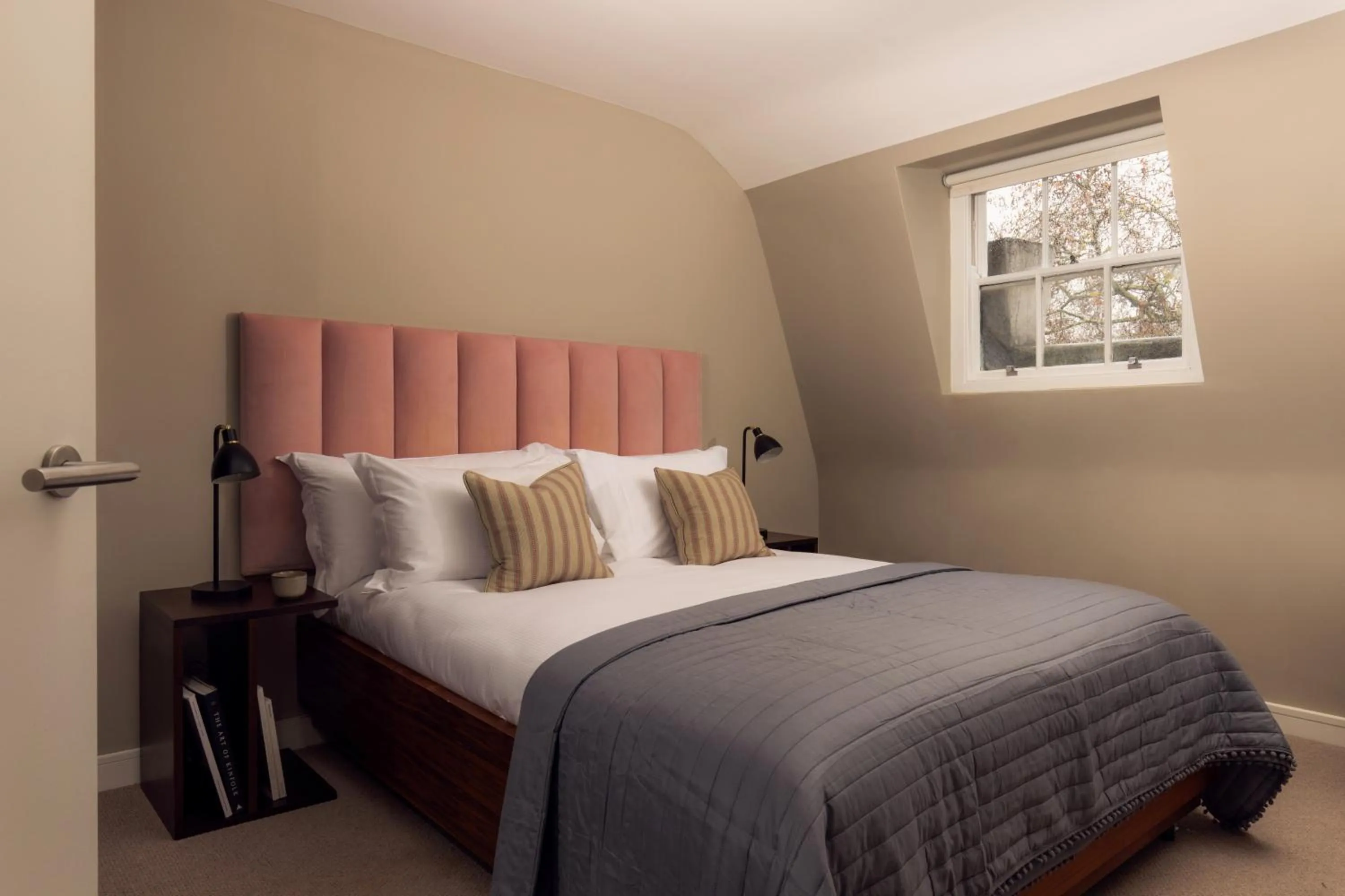 Bed in Native Hyde Park