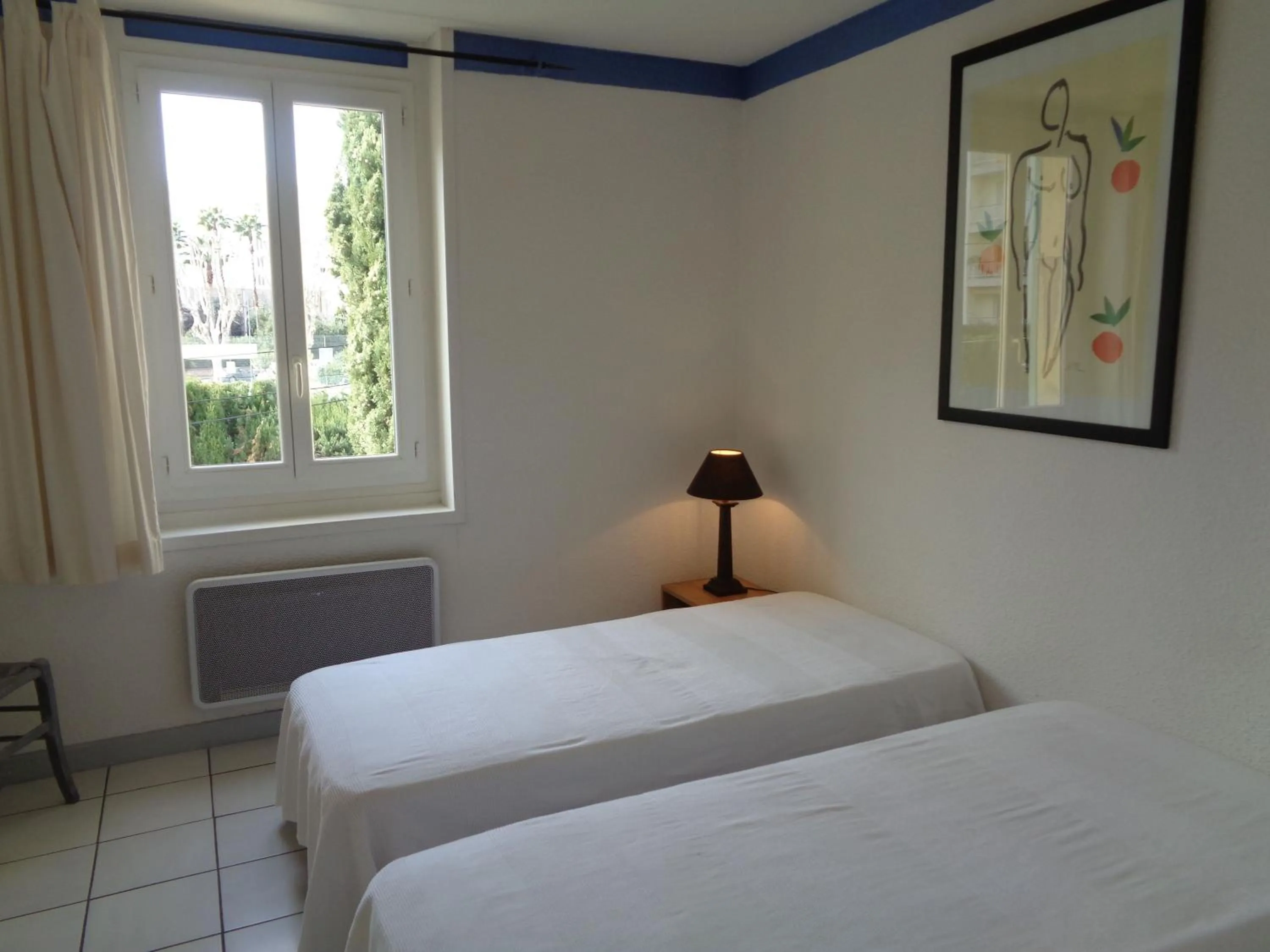 Bed in Croisette-Oasis