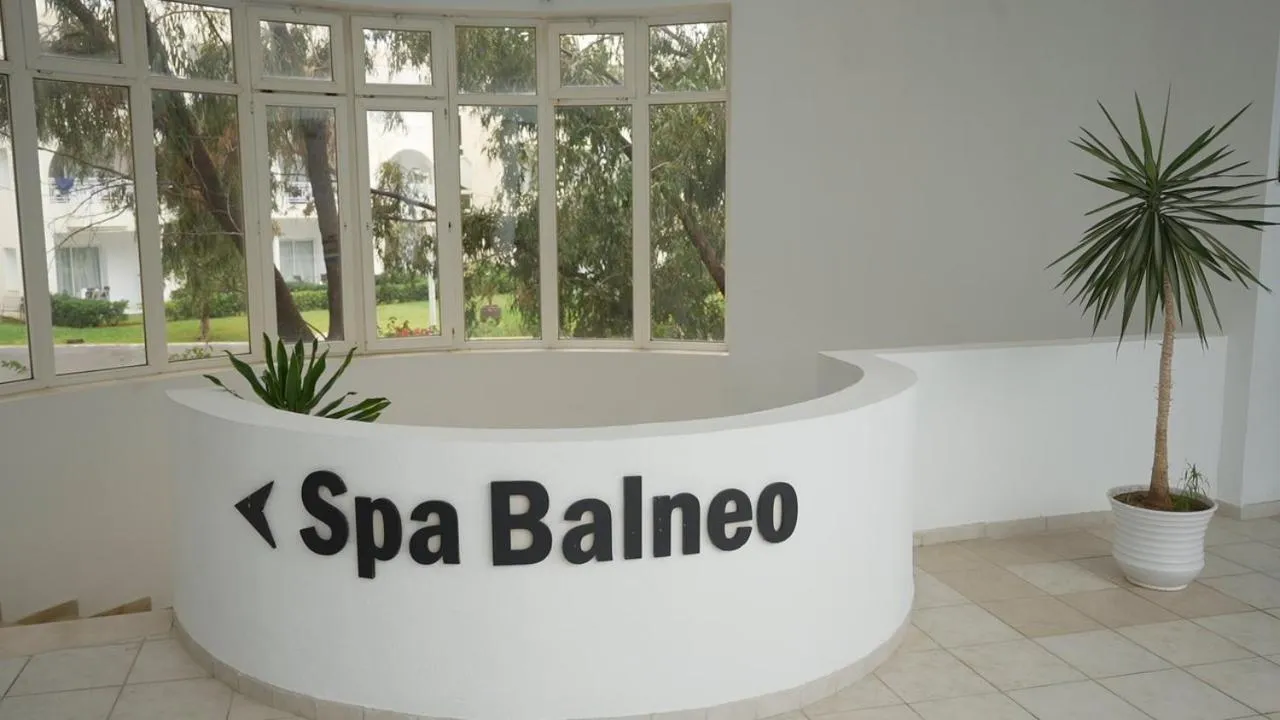 Royal Tulip Taj Sultan