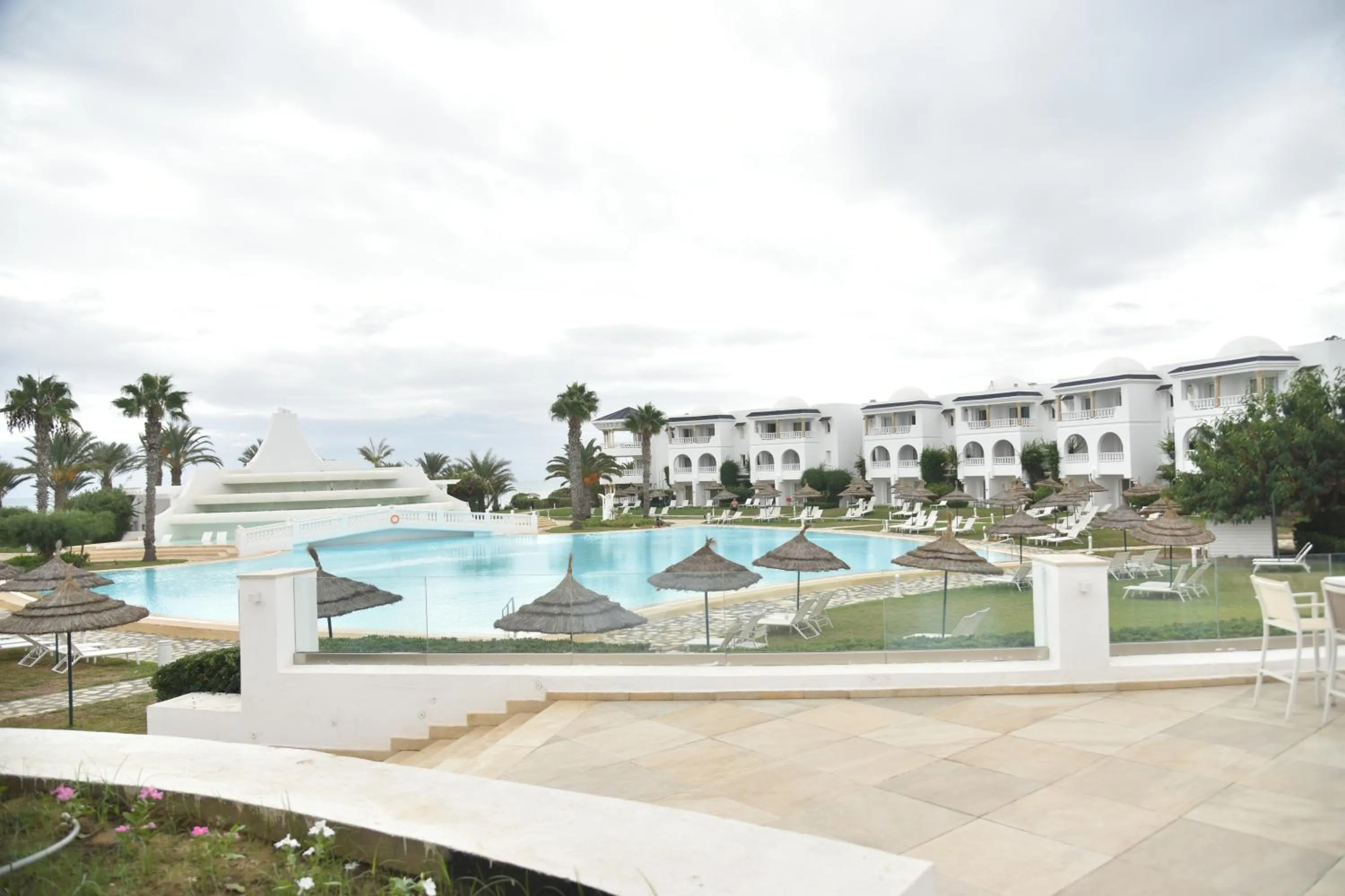 Royal Tulip Taj Sultan