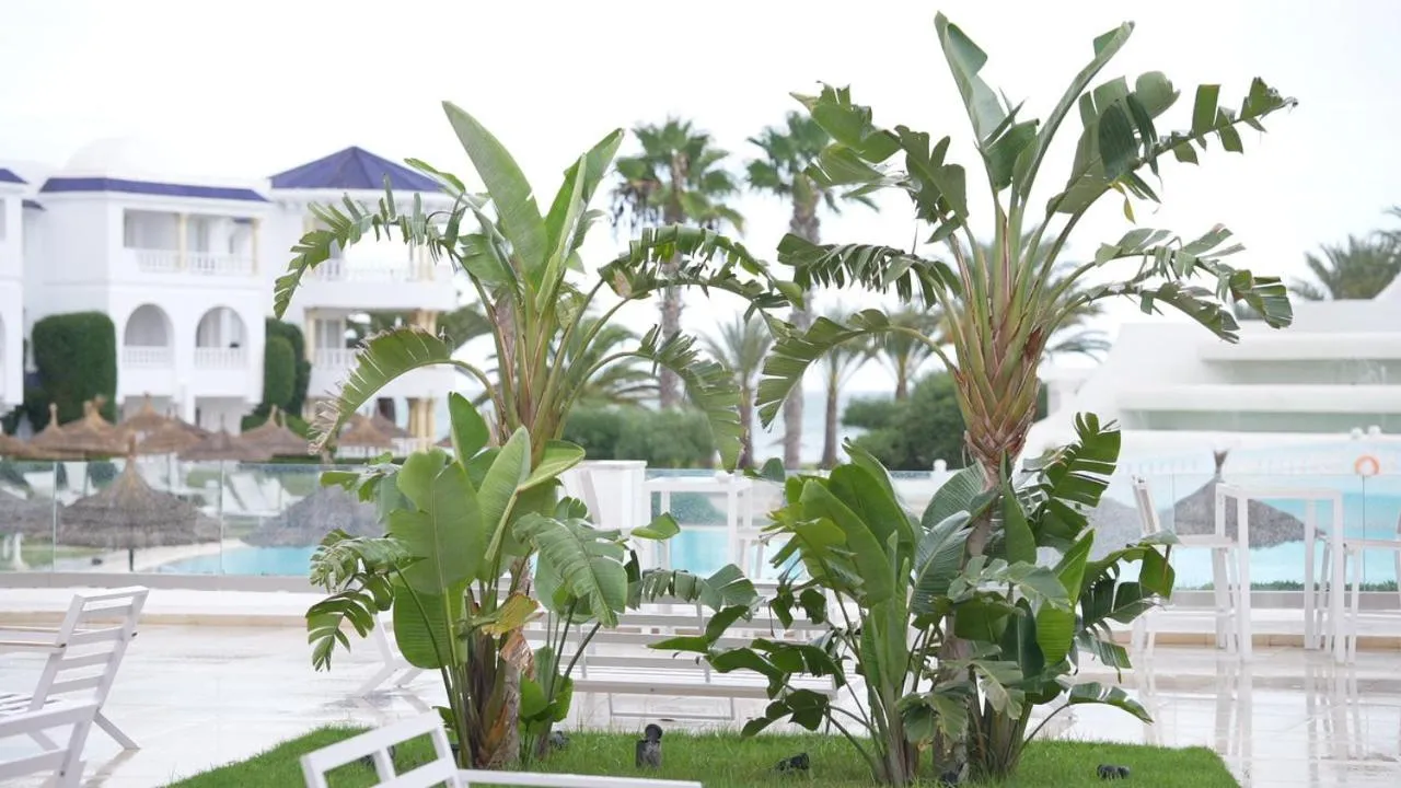 Royal Tulip Taj Sultan