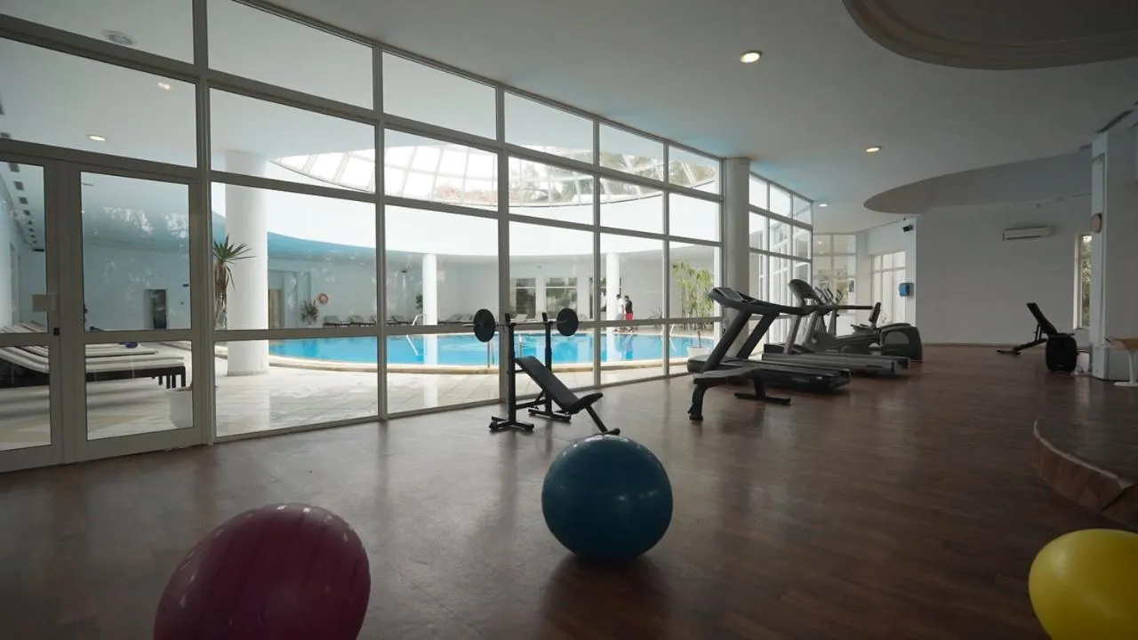 Royal Tulip Taj Sultan