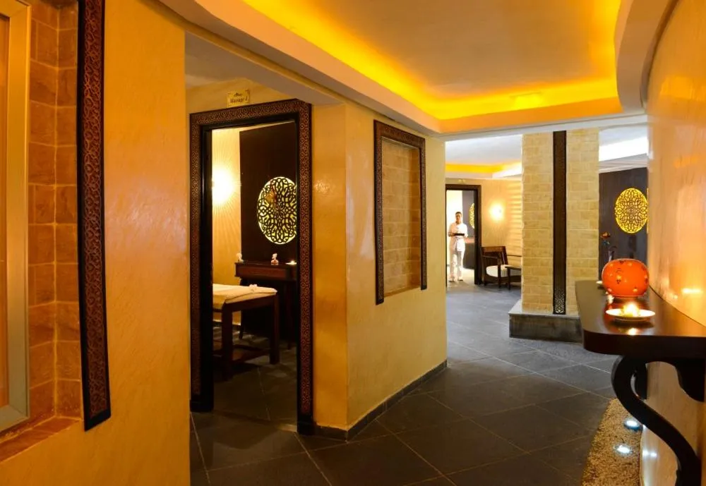 Massage in Royal Tulip Taj Sultan