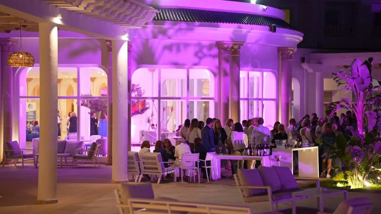 Royal Tulip Taj Sultan