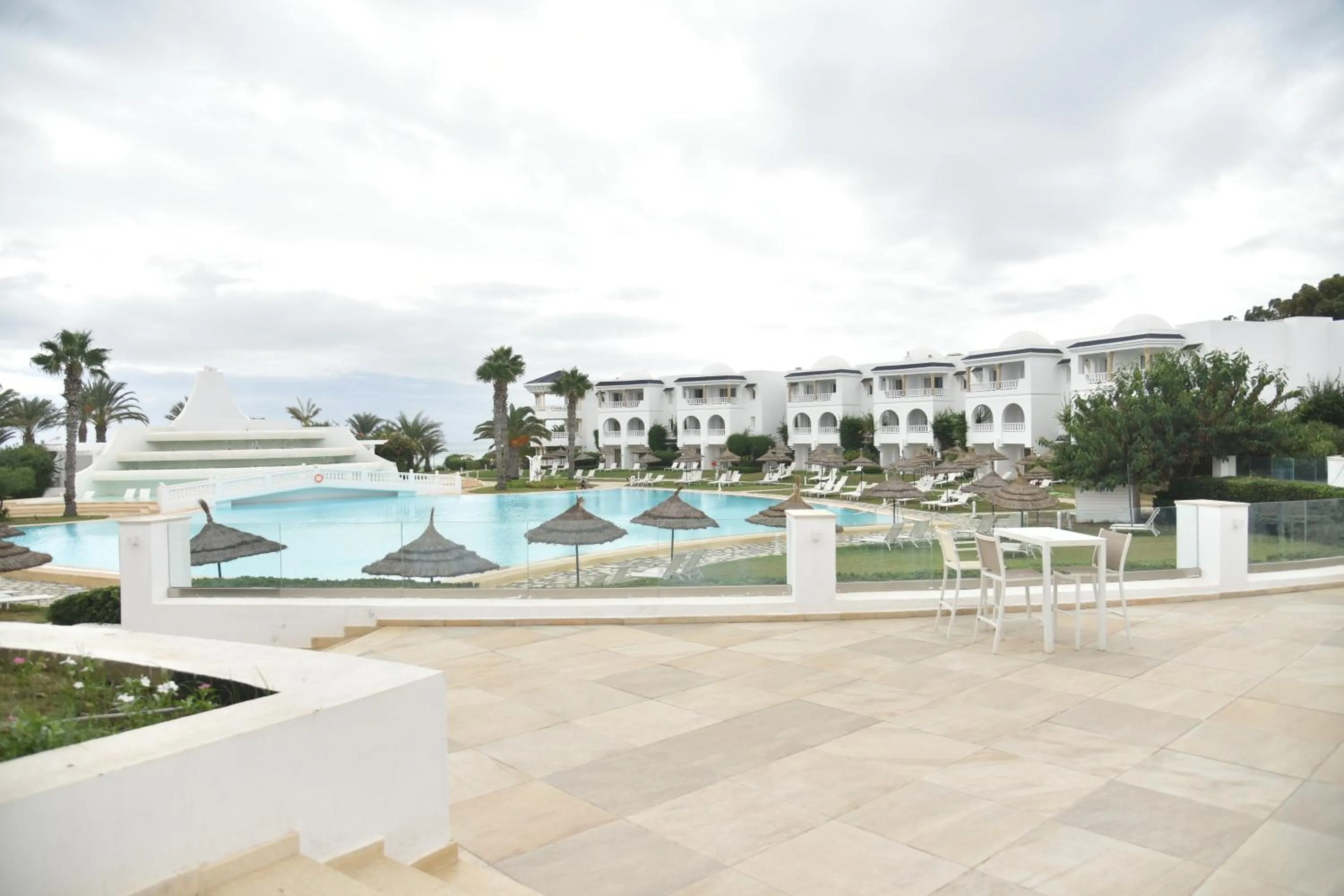 Royal Tulip Taj Sultan