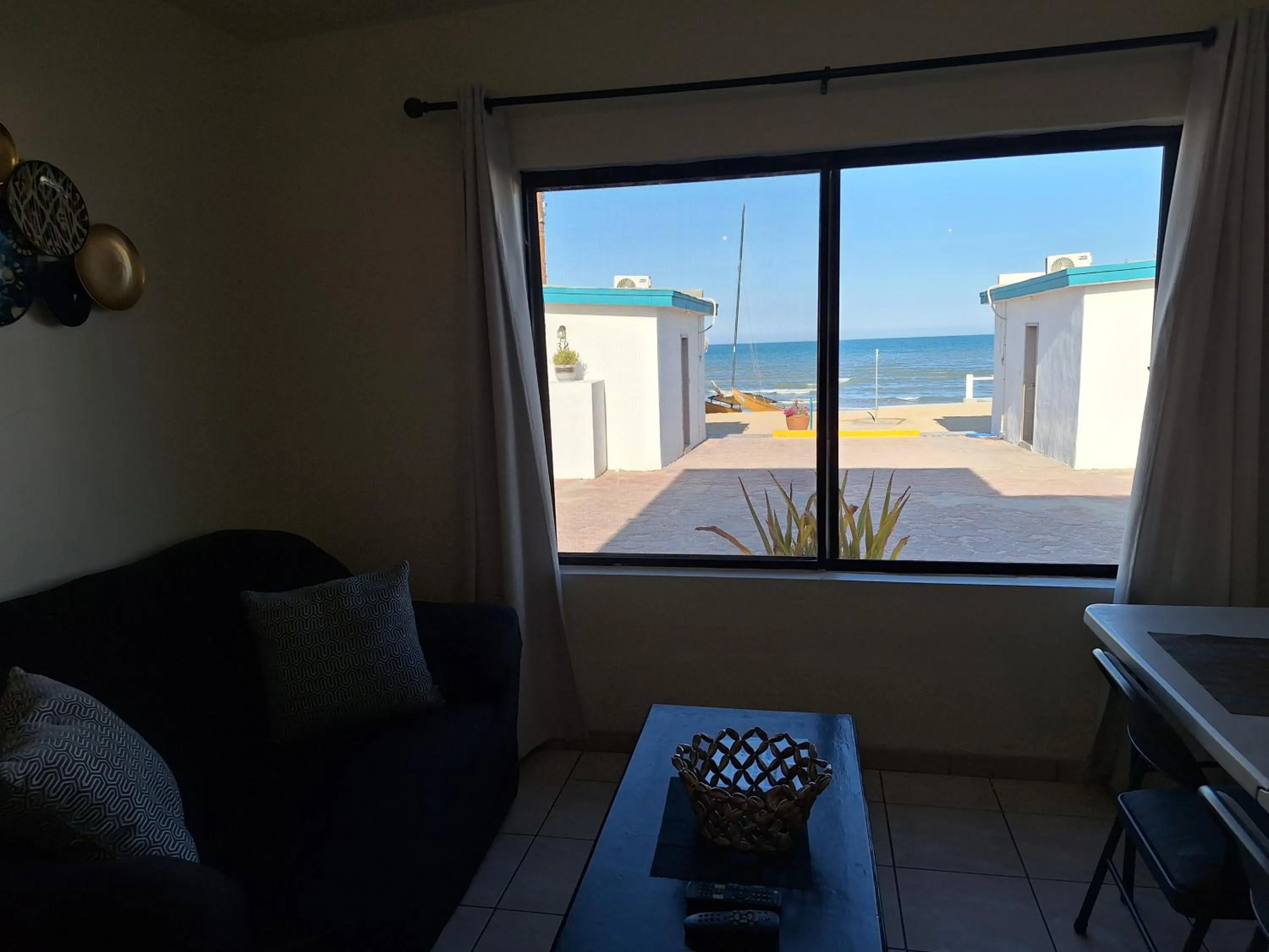 #55 Suite Bungalow Seaside Hotel & Victors RV Park