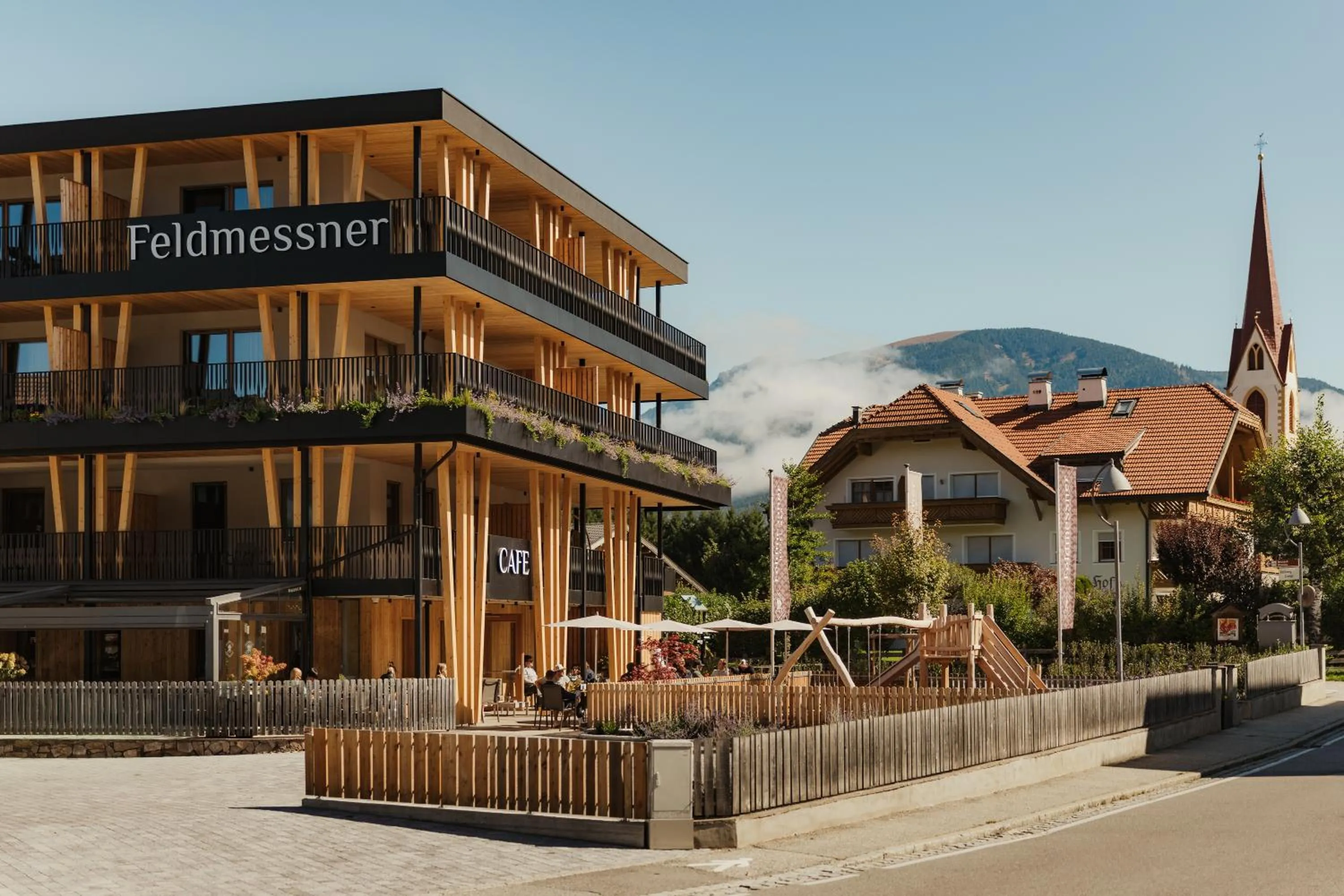 Property building in Hotel B&B Feldmessner