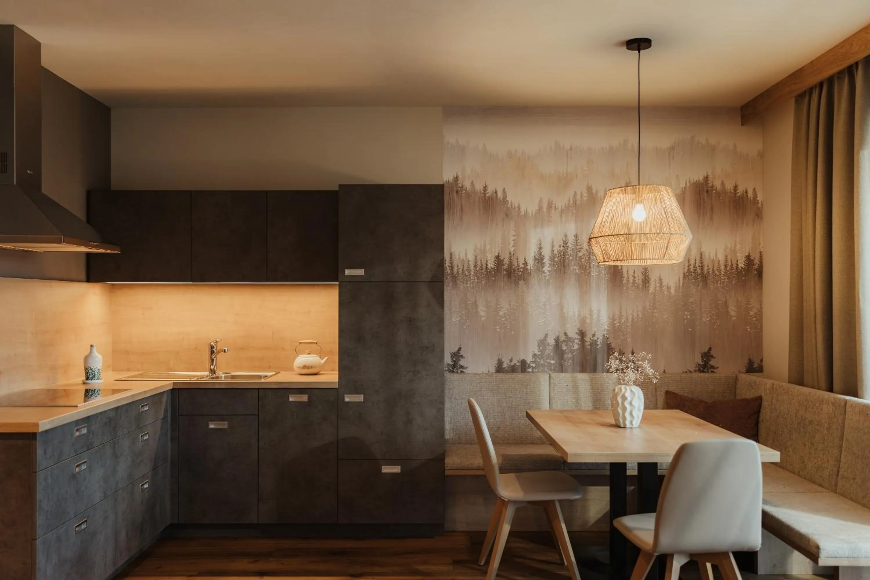 Kitchen or kitchenette in Hotel B&B Feldmessner