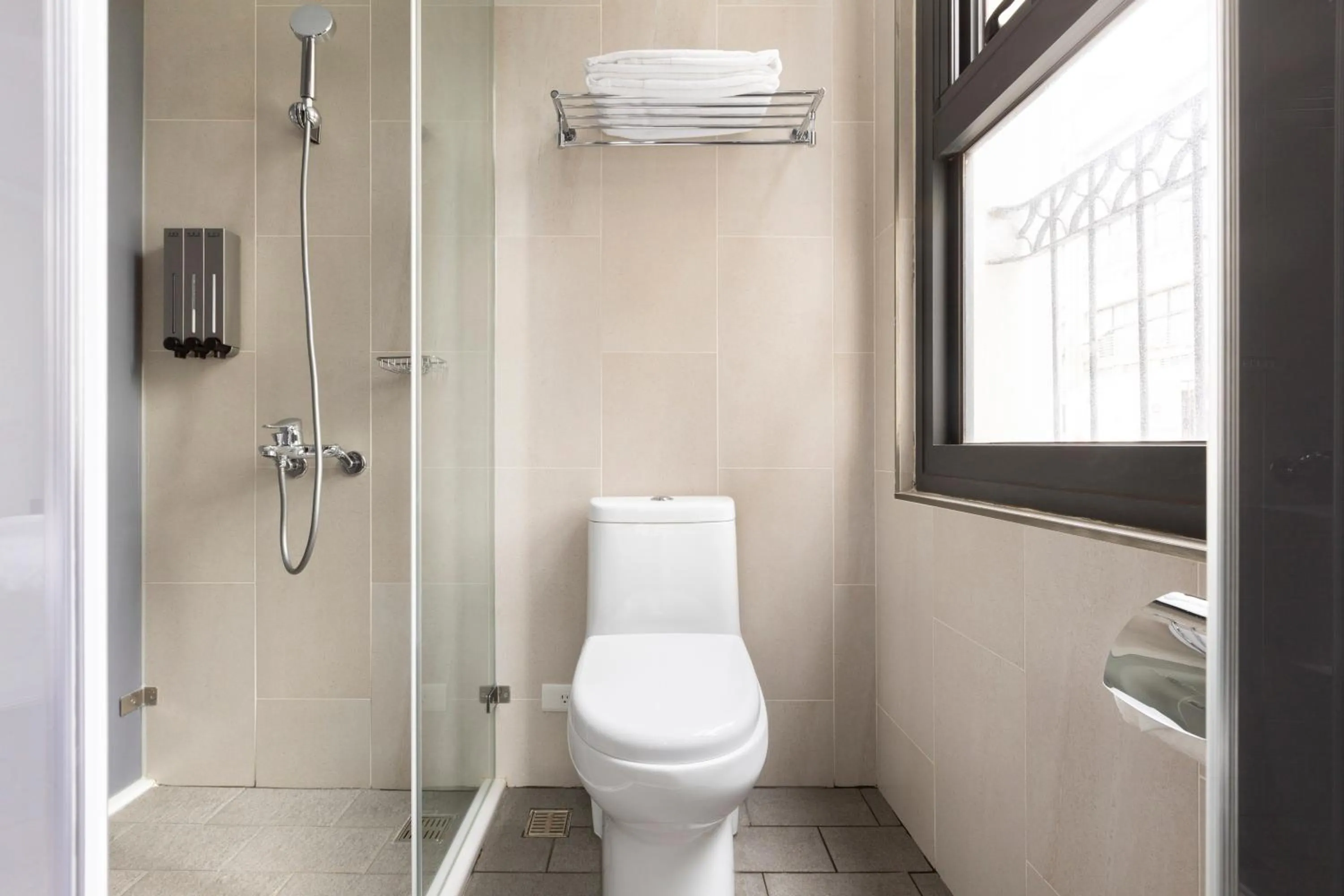 Toilet in Meander 1948