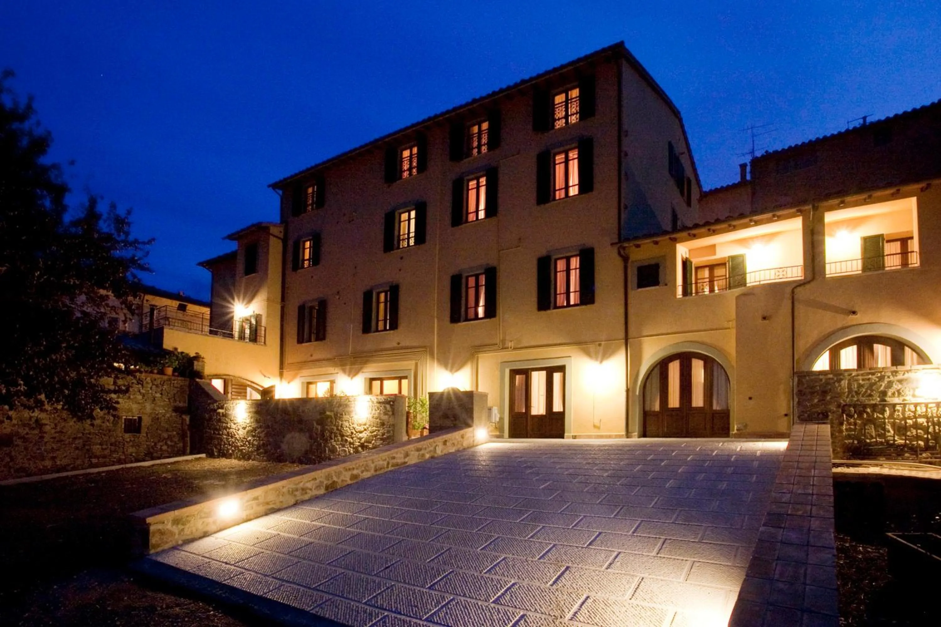 Facade/entrance, Property Building in Residenza Palazzo Saloni