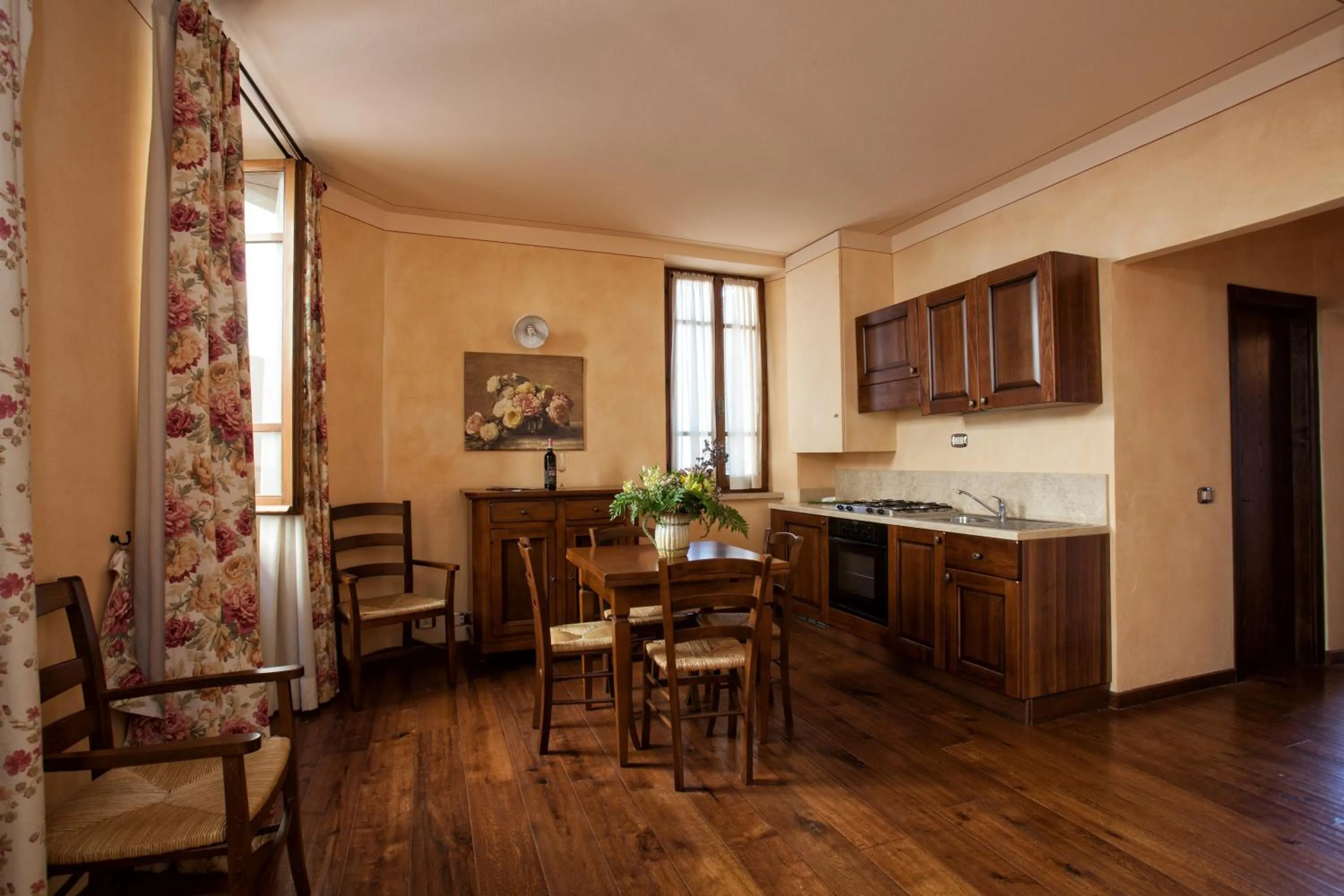 Decorative detail, Dining Area in Residenza Palazzo Saloni