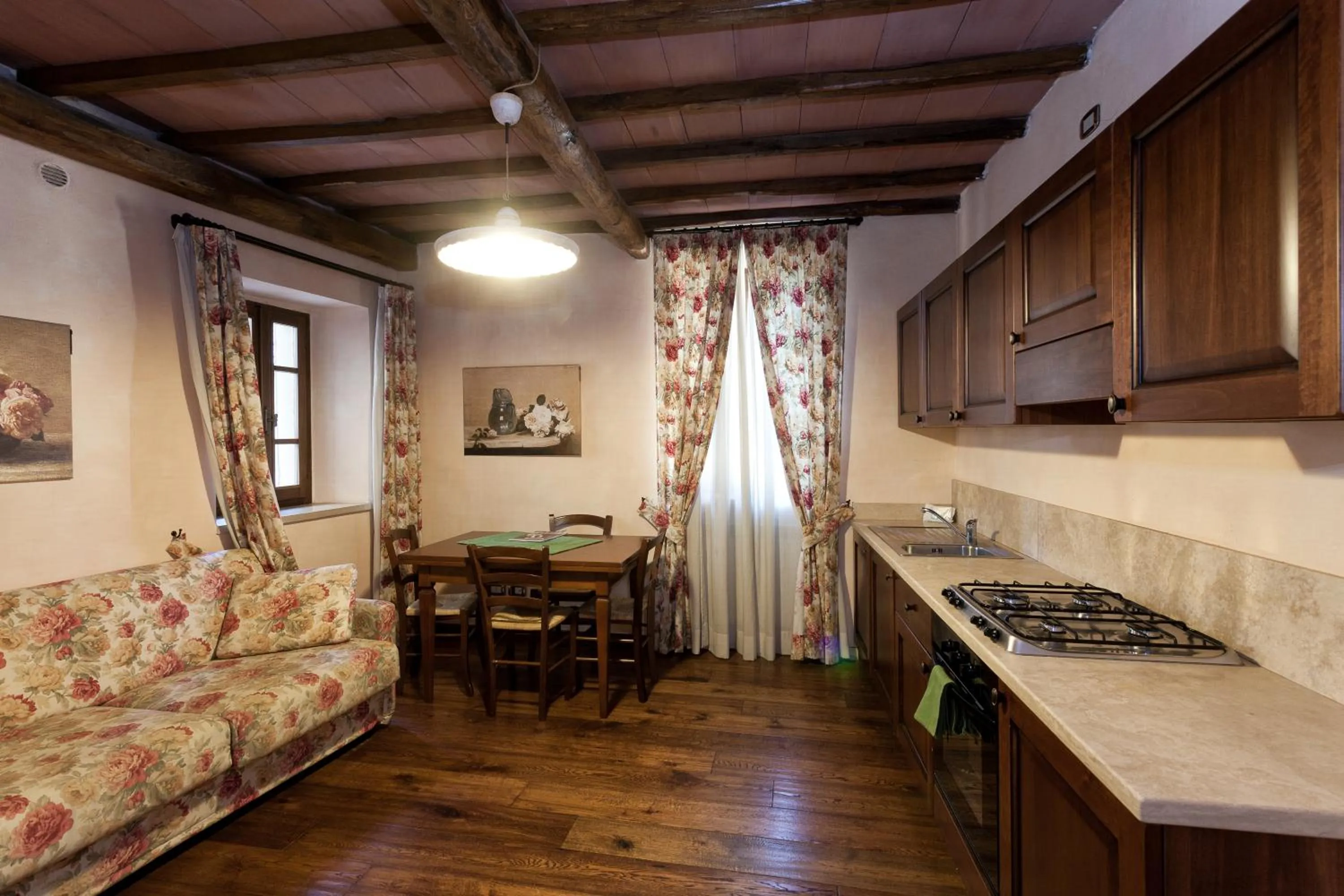 Kitchen or kitchenette, Kitchen/Kitchenette in Residenza Palazzo Saloni