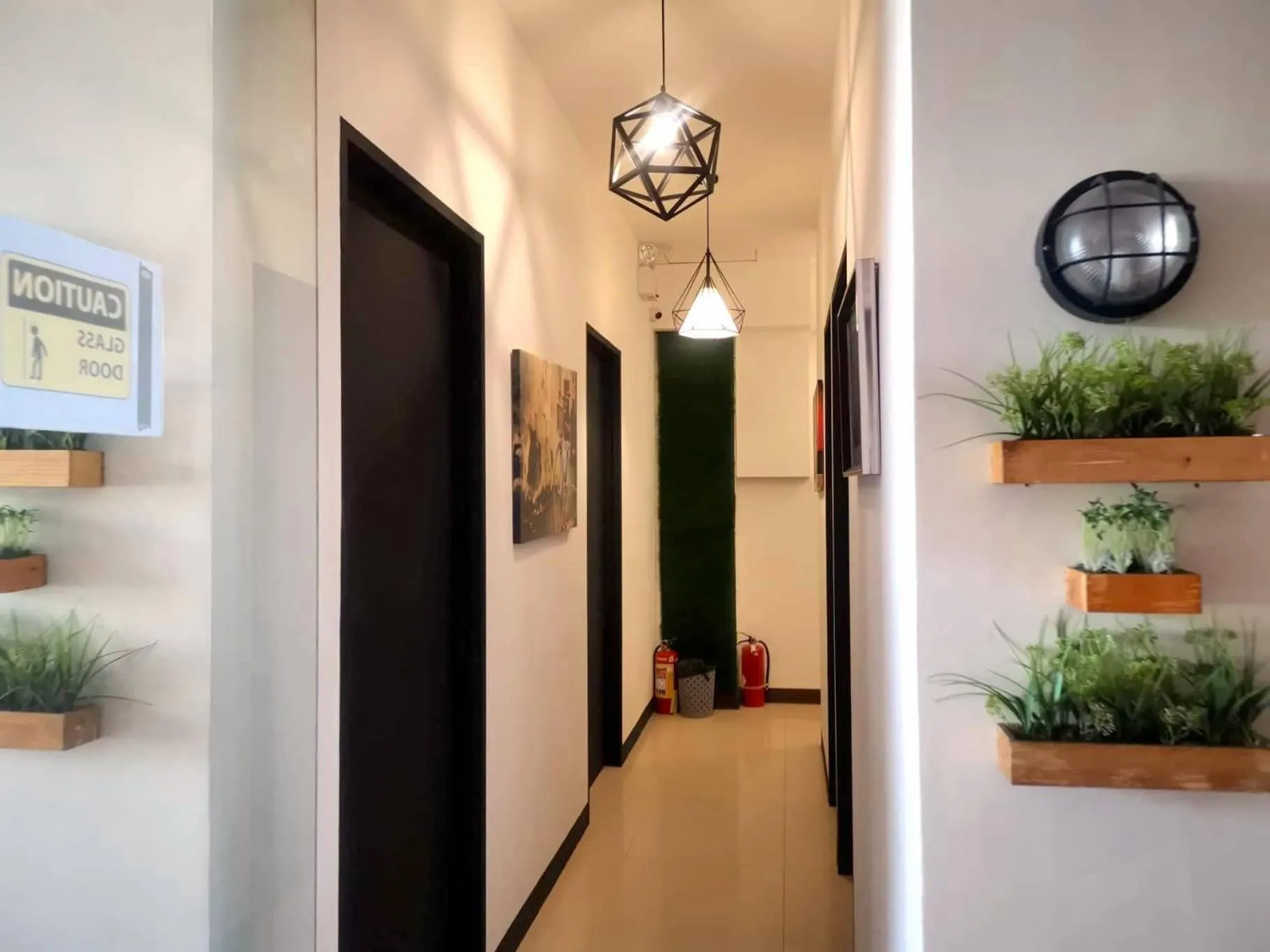 Bedroom in The Runway Inn - Mactan Cebu