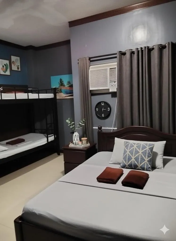 Bed in The Runway Inn - Mactan Cebu
