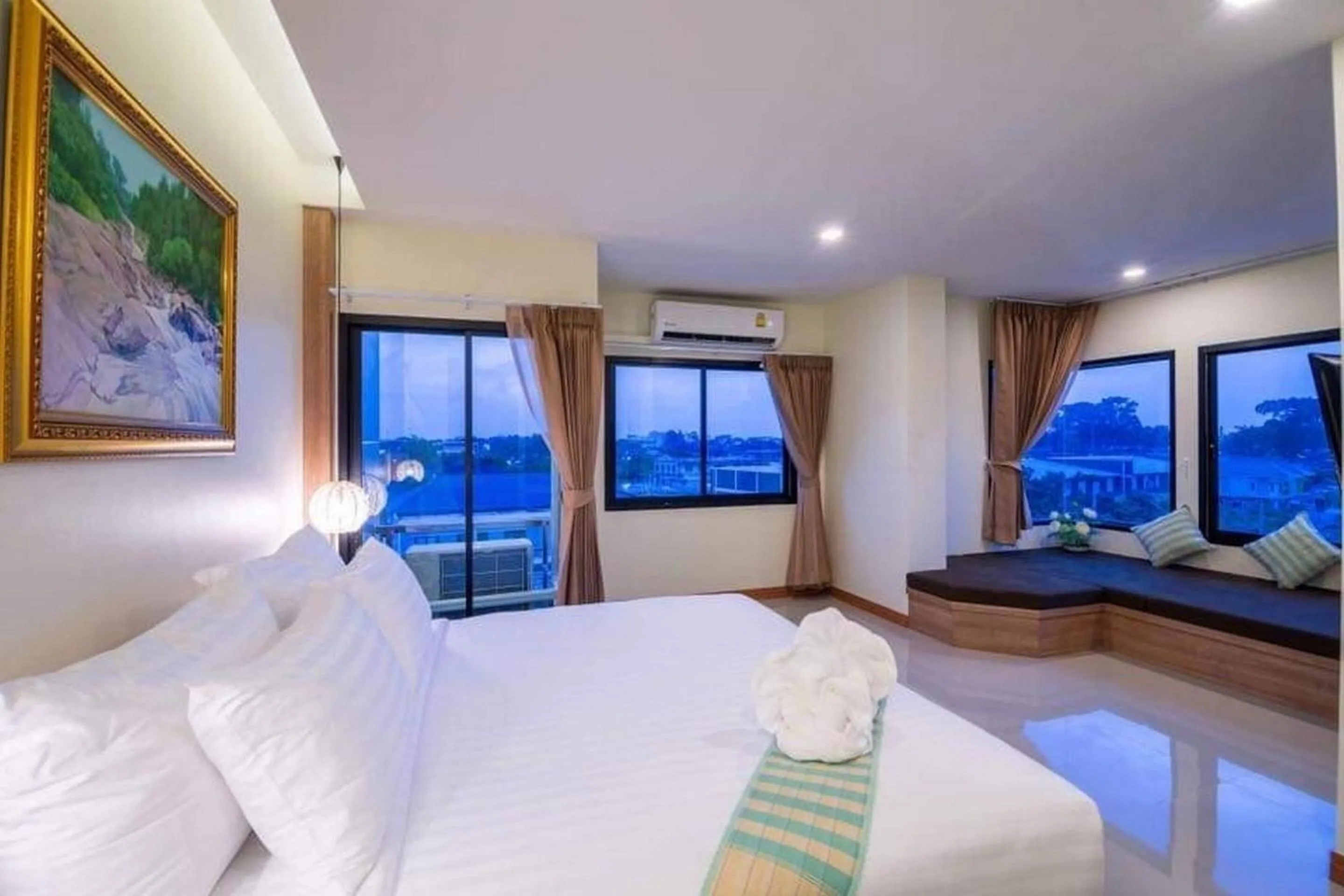 Bedroom, Bed in Pura Nakhon Hotel