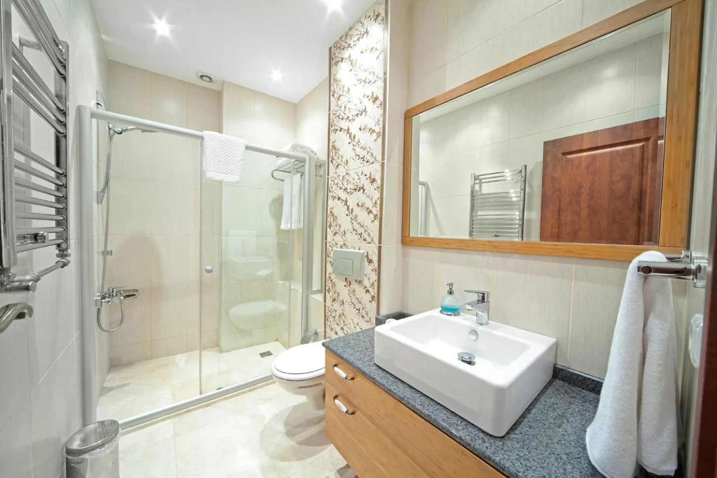 Bathroom in Dilhayat Kalfa Hotel