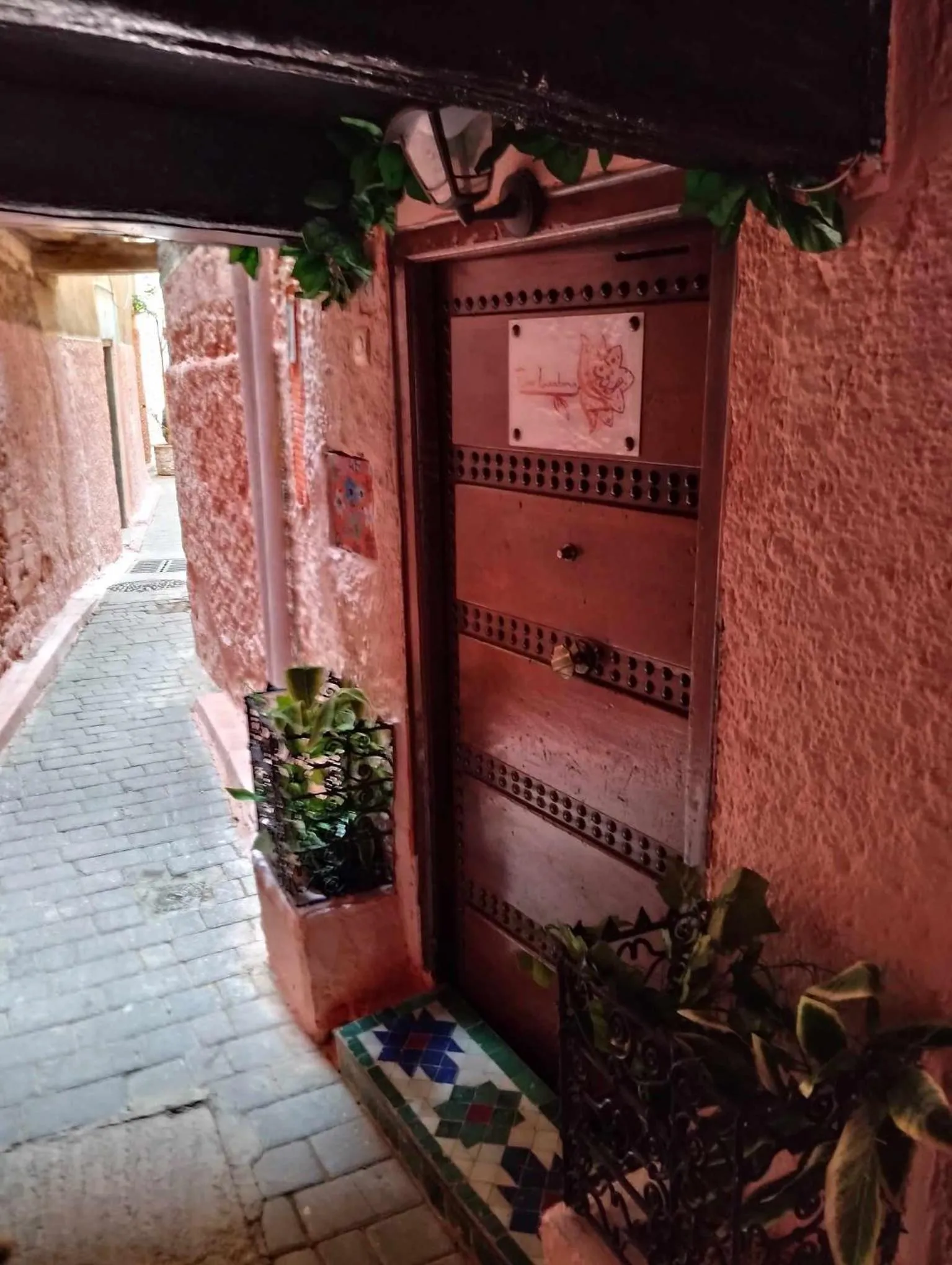 Facade/entrance in Dar Lantana