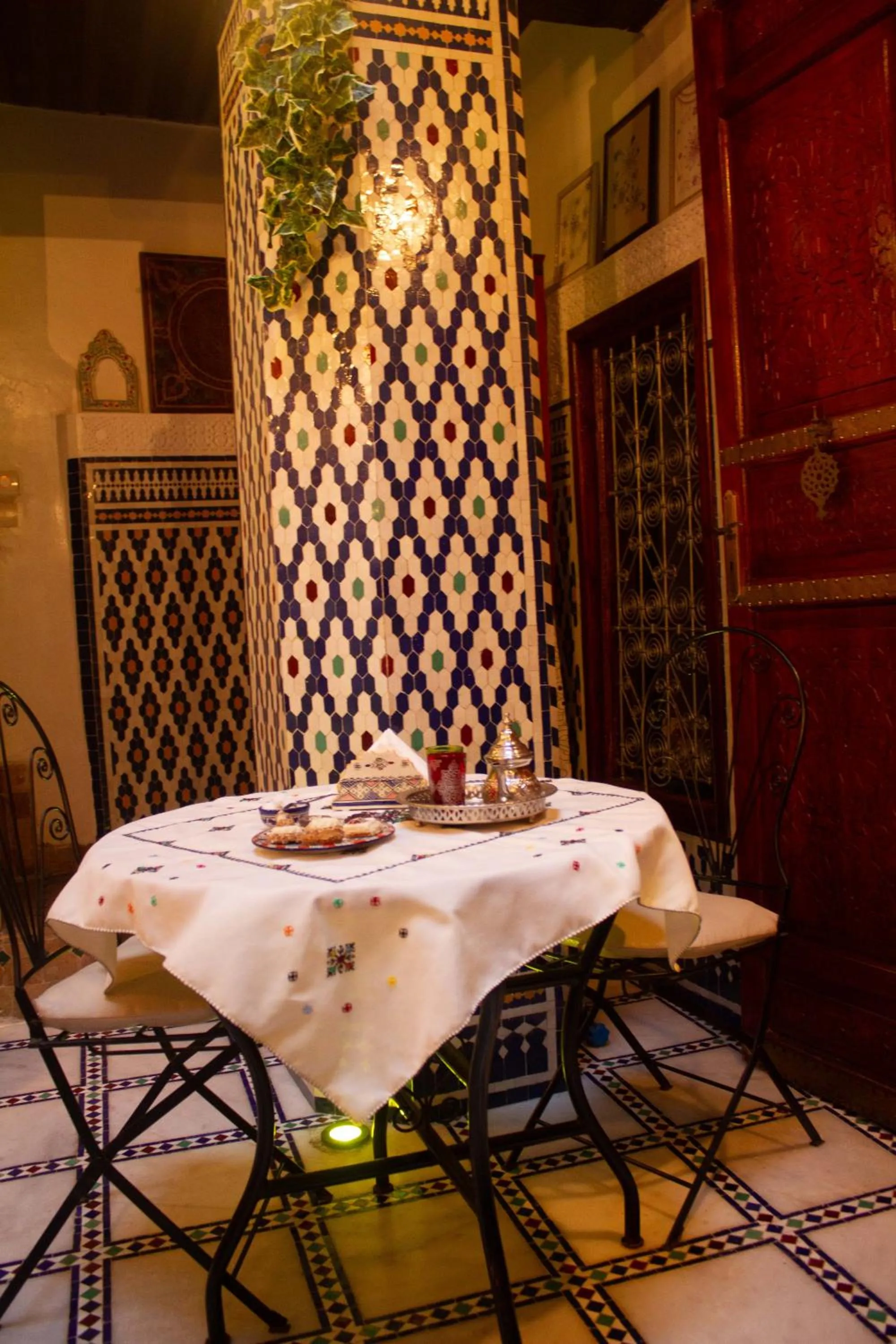 Property building in Dar Lantana