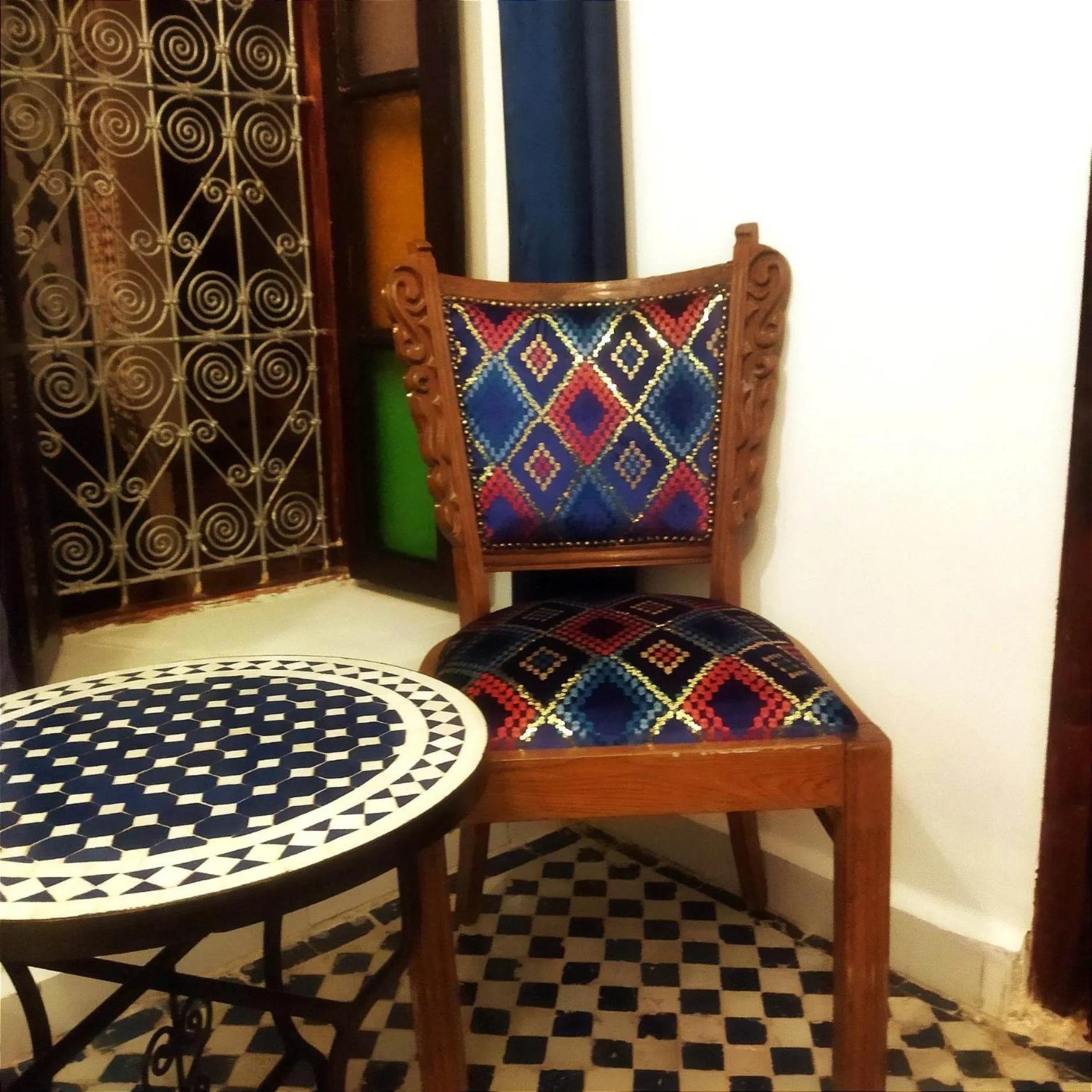 Decorative detail in Dar Lantana