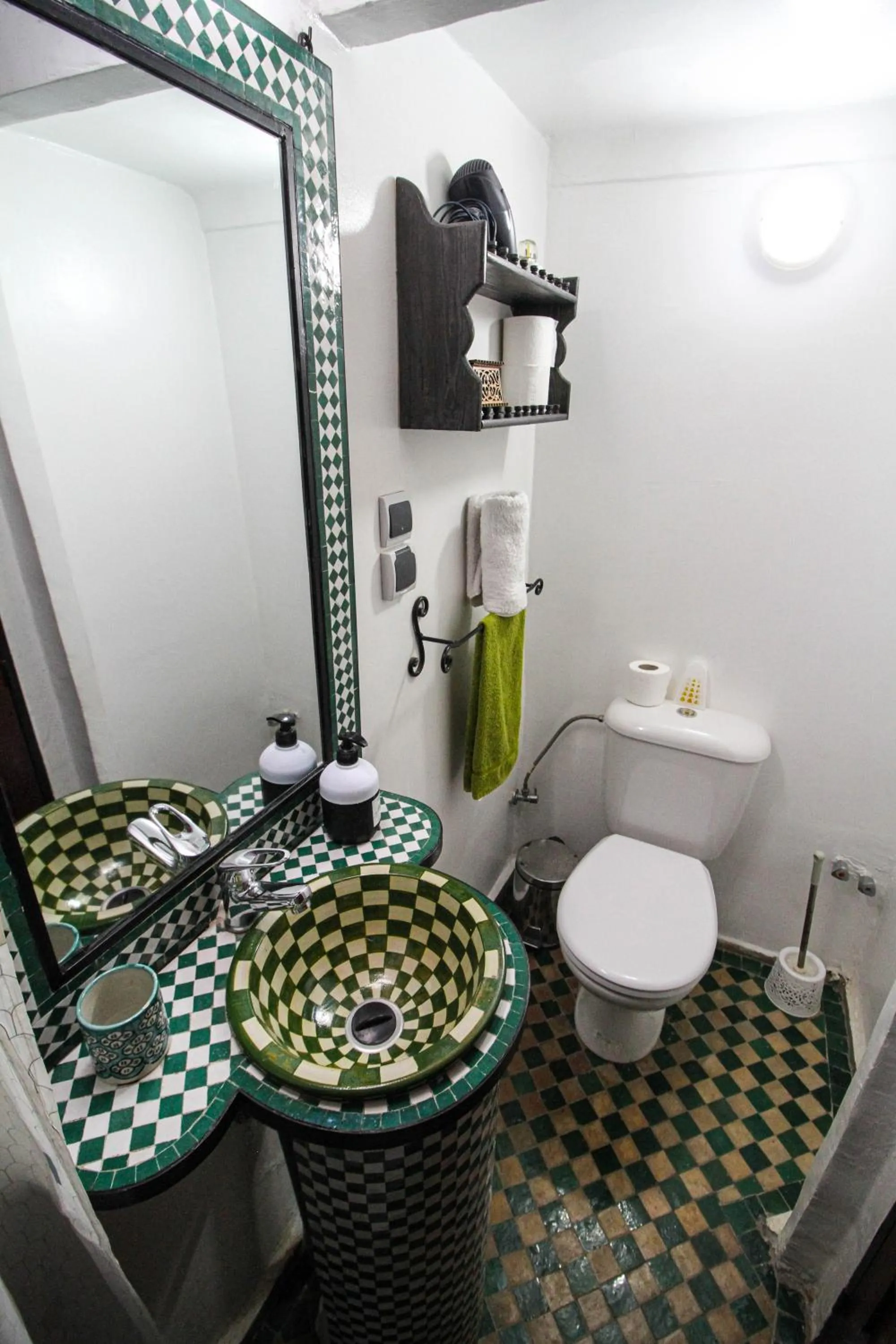 Toilet in Dar Lantana