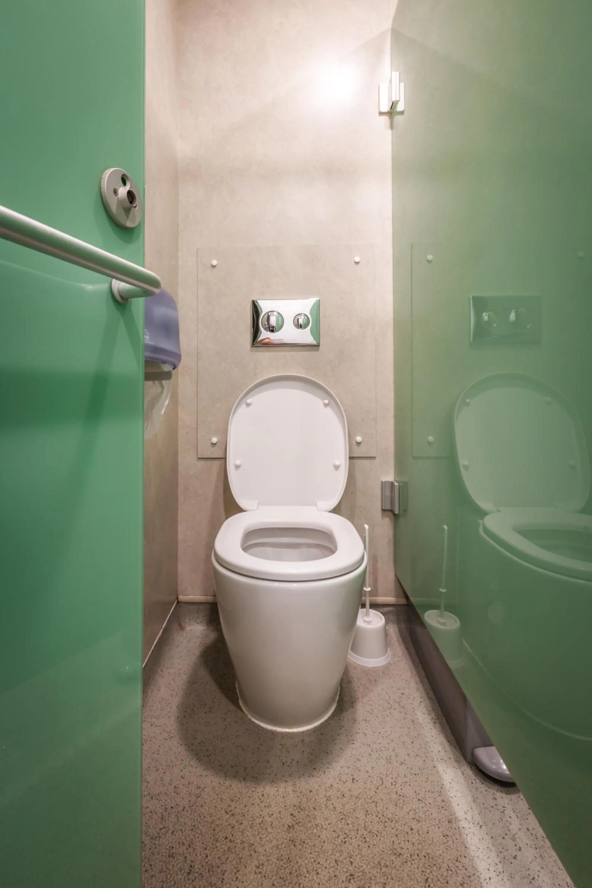 Toilet in LSE Rosebery Hall