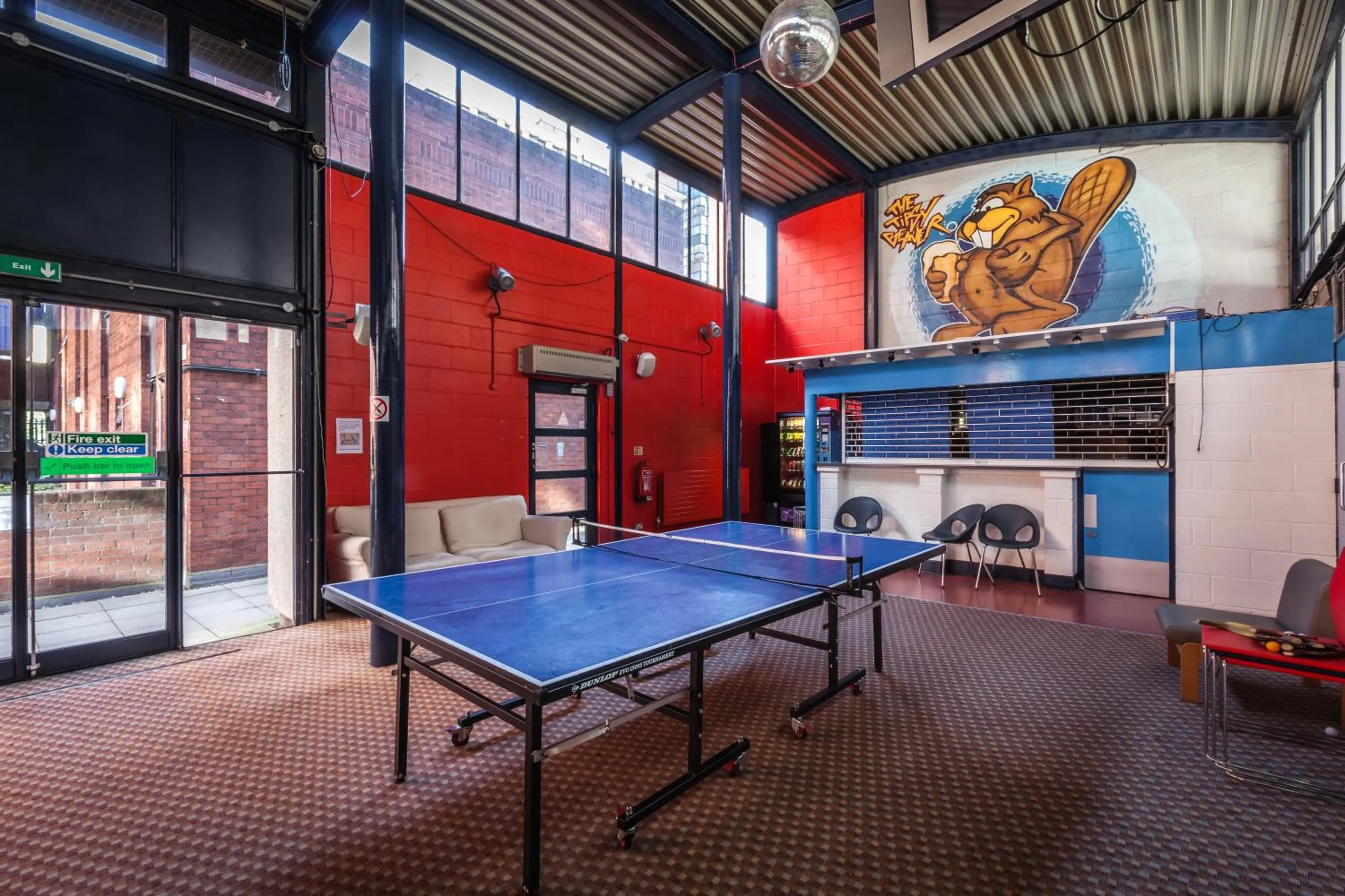 Communal lounge/ TV room in LSE Rosebery Hall