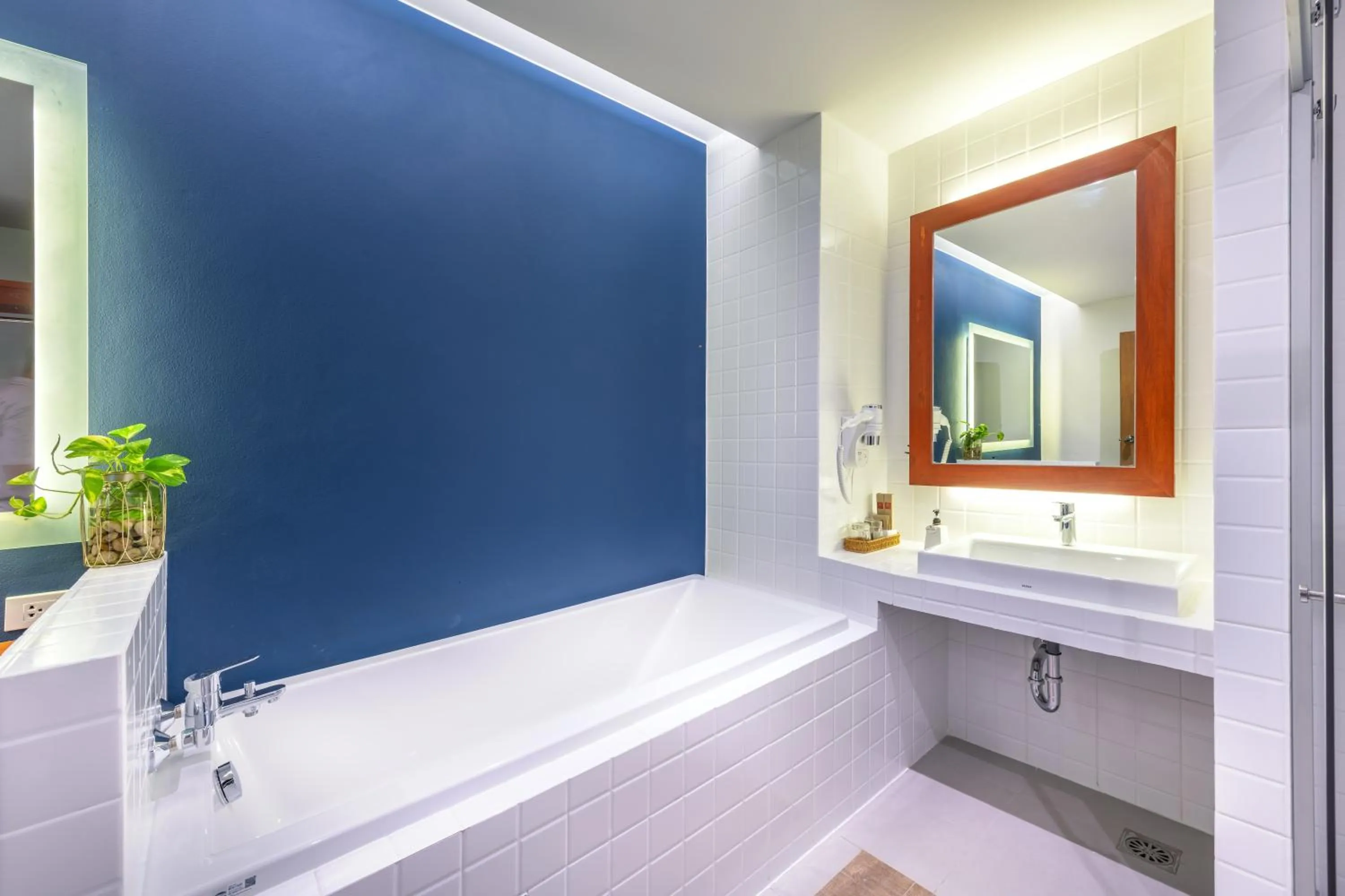 Bathroom in Monkham Village Hat Yai