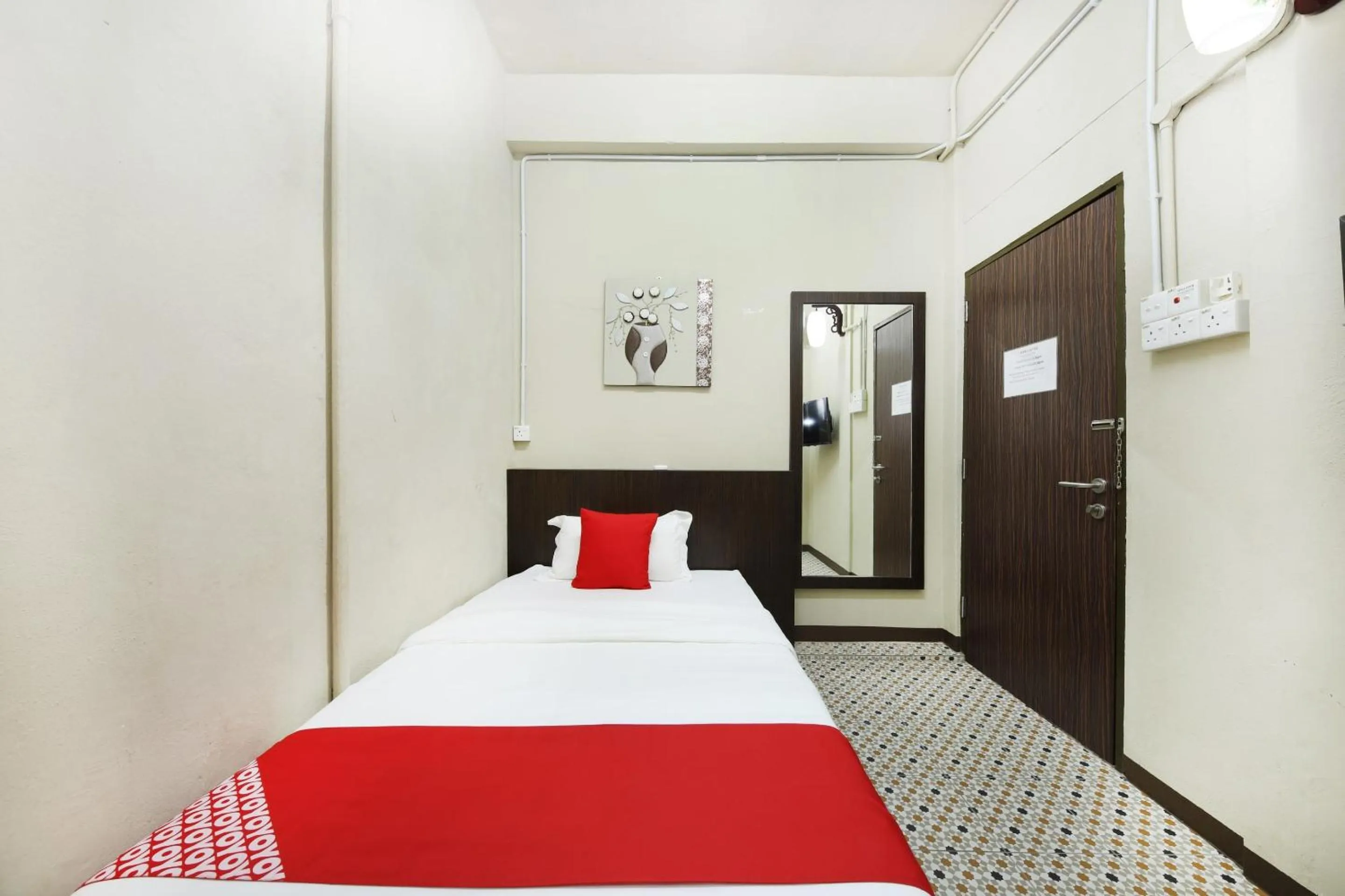 Bedroom, Bed in OYO 507 Aikka Hotel